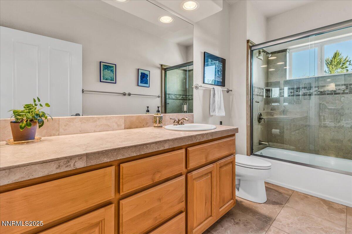 Gardnerville, Nevada, 89460, United States, 3 Bedrooms Bedrooms, ,3 BathroomsBathrooms,Residential,Active,1899219