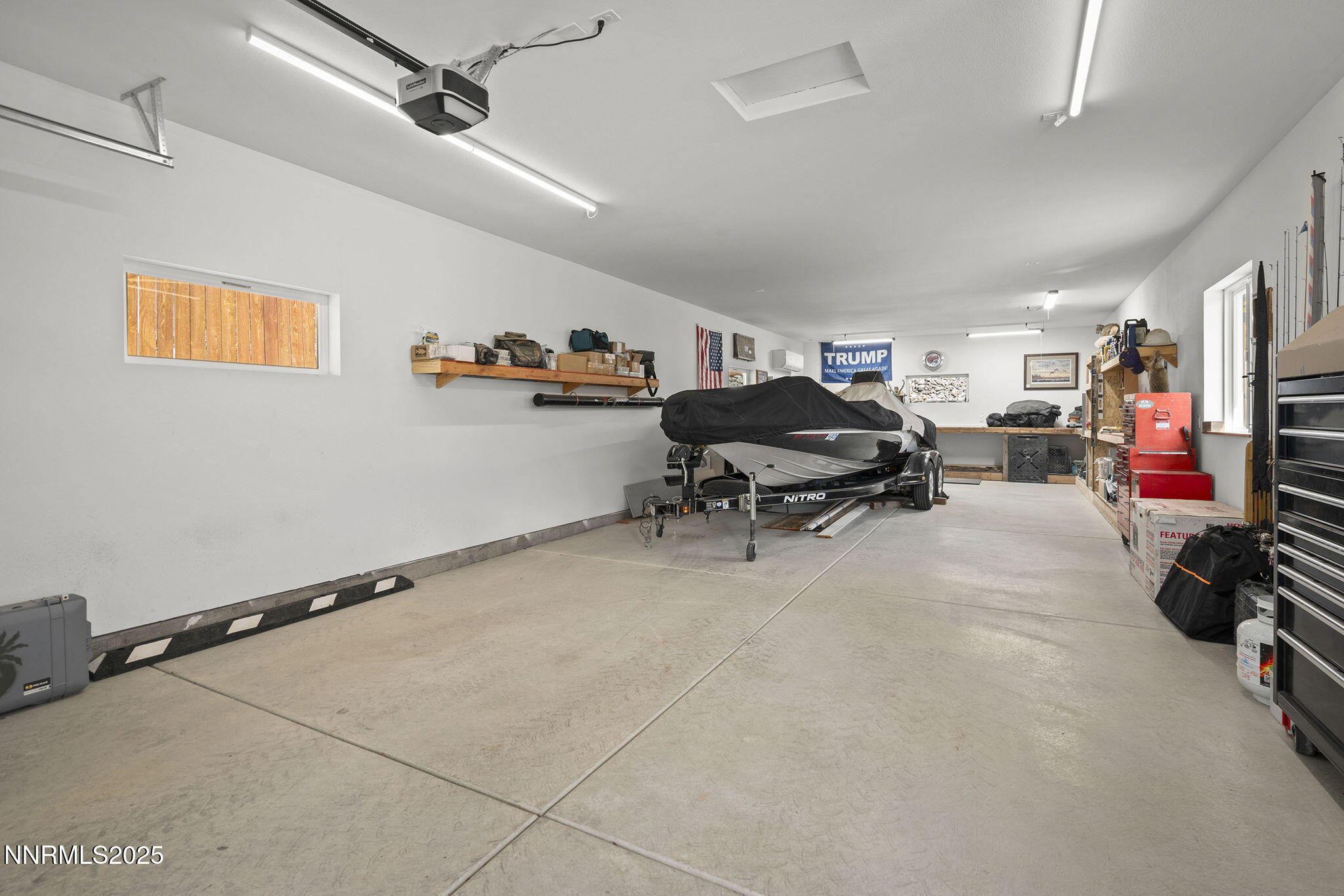 Sparks, Nevada, 89434, United States, 4 Bedrooms Bedrooms, ,4 BathroomsBathrooms,Residential,Active,1936450