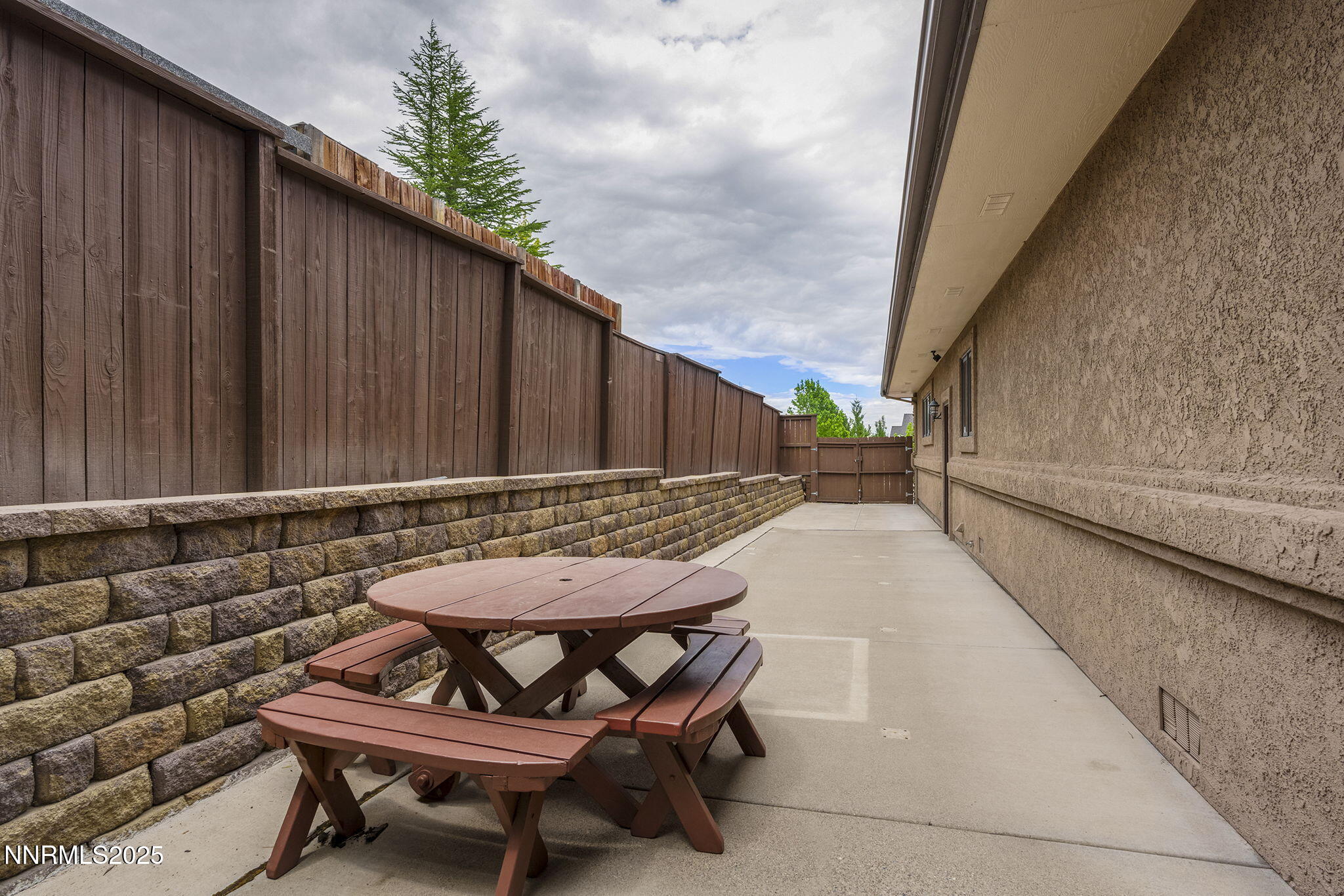 Reno, Nevada, 89509, United States, ,5 BathroomsBathrooms,Residential,Active,1899918