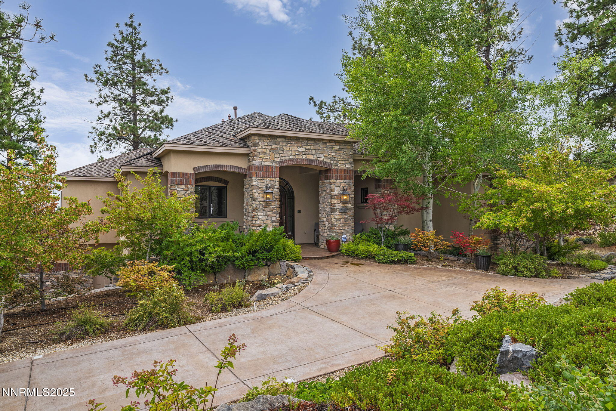 Reno, Nevada, 89511, United States, 4 Bedrooms Bedrooms, ,5 BathroomsBathrooms,Residential,Active,1929458