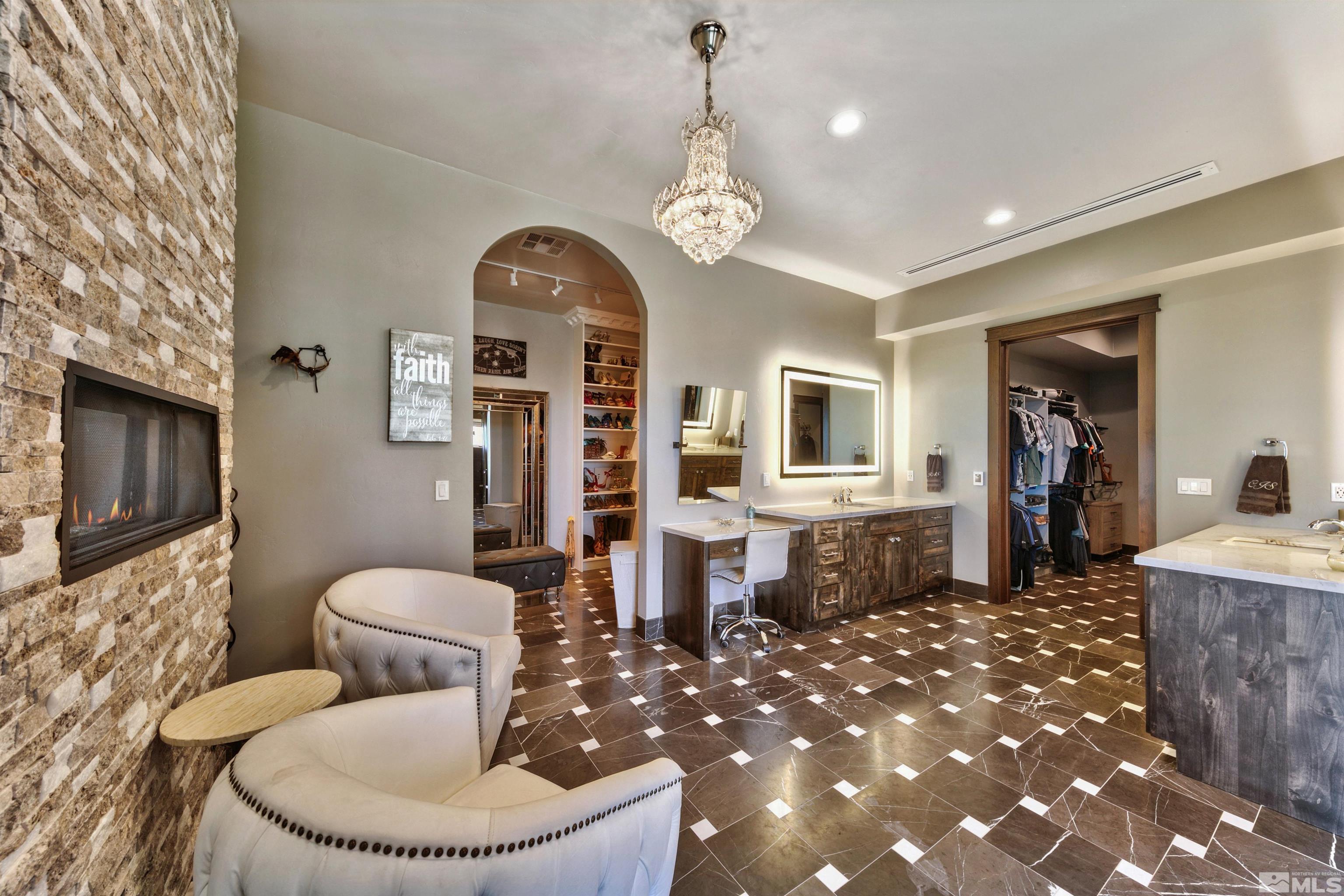 Gardnerville, Nevada, 89460, United States, ,8 BathroomsBathrooms,Residential,Active,1806576