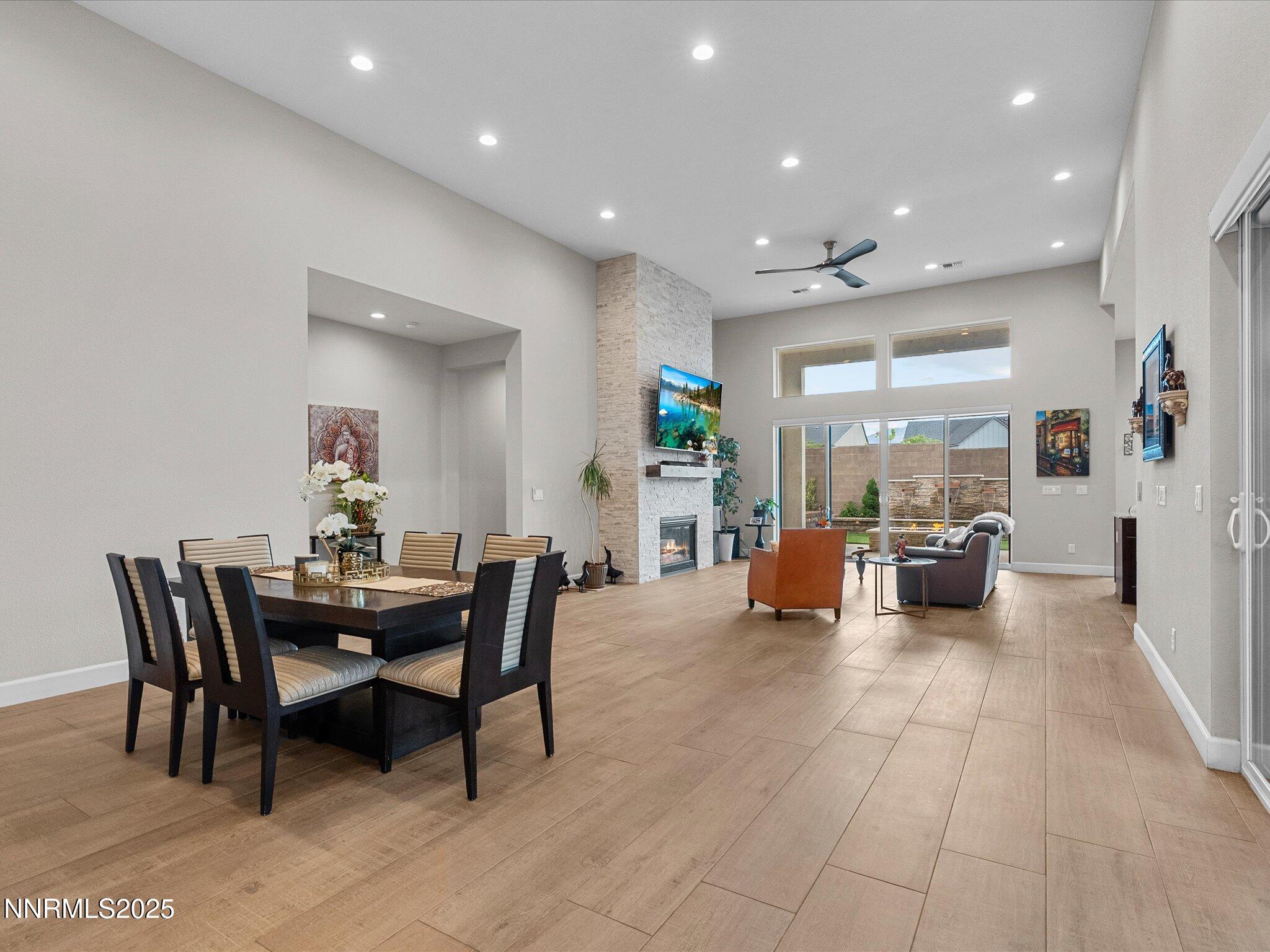 Reno, Nevada, 89521, United States, 3 Bedrooms Bedrooms, ,4 BathroomsBathrooms,Residential,Active,1884971