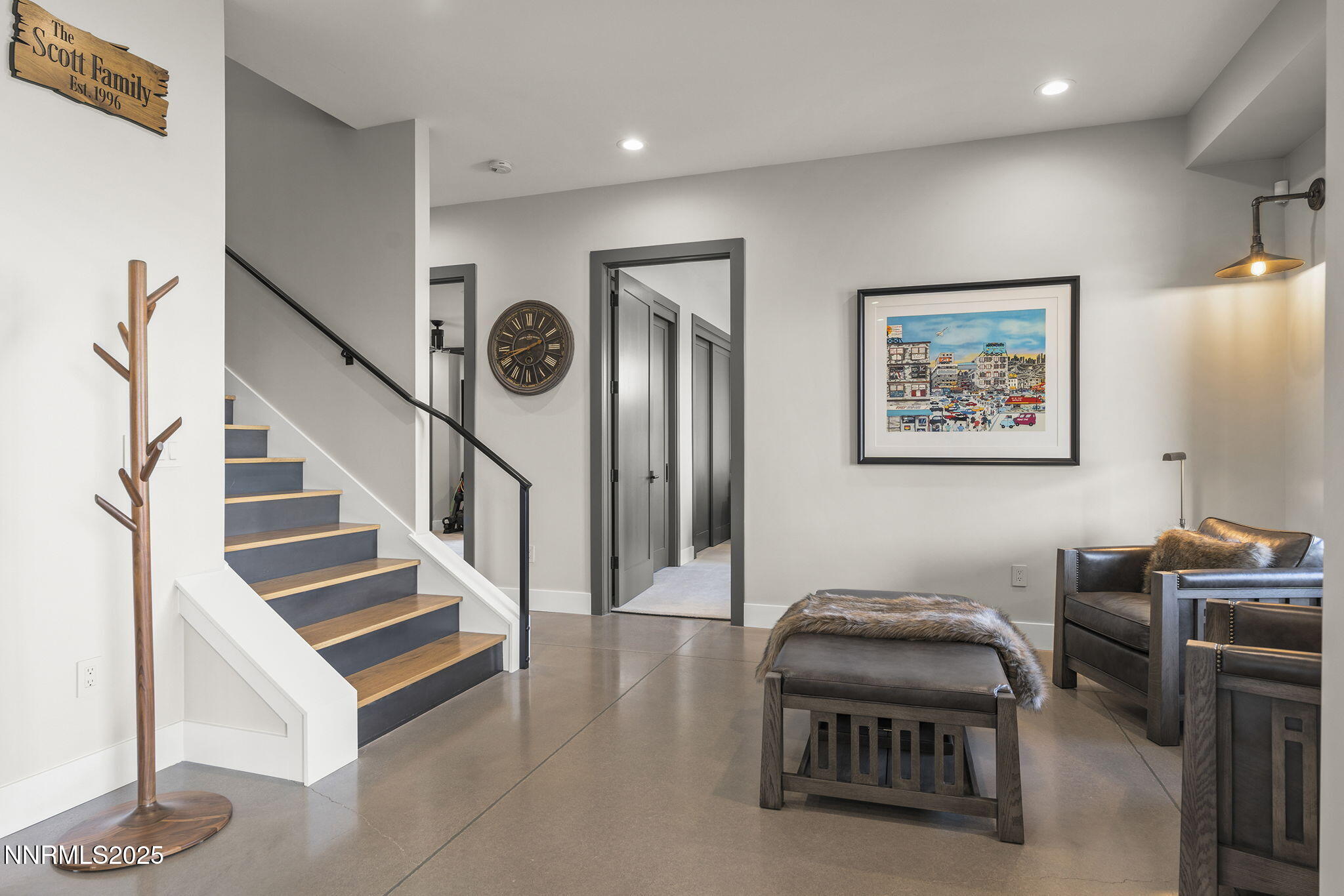 Sparks, Nevada, 89436, United States, 5 Bedrooms Bedrooms, ,4 BathroomsBathrooms,Residential,Active,1942357