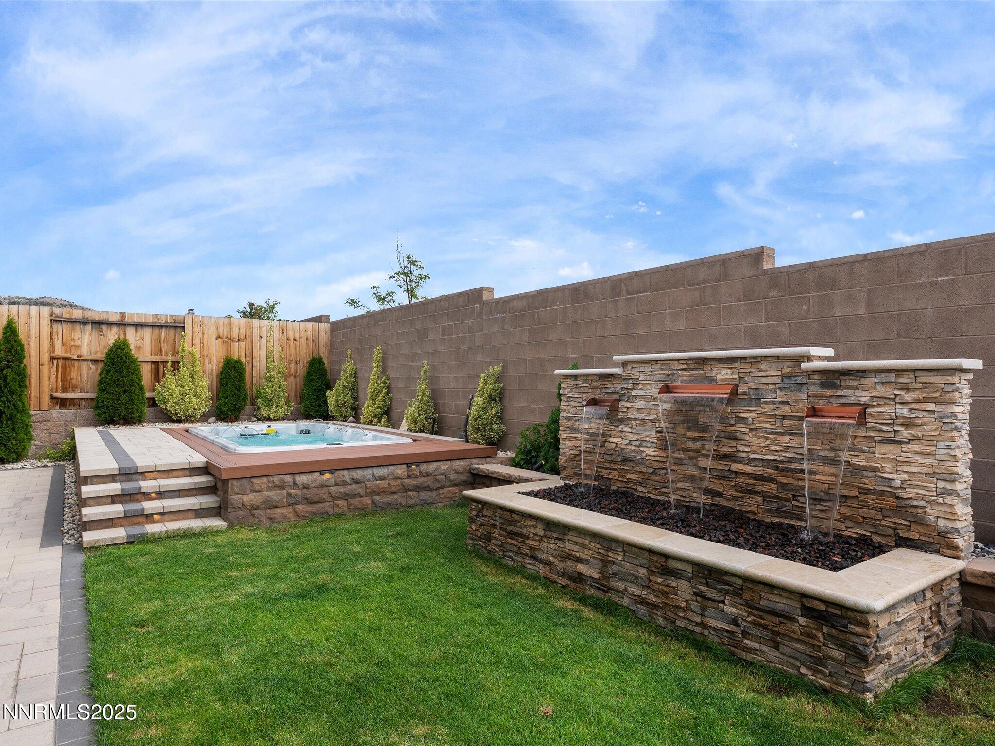 Reno, Nevada, 89521, United States, 3 Bedrooms Bedrooms, ,4 BathroomsBathrooms,Residential,Active,1884971