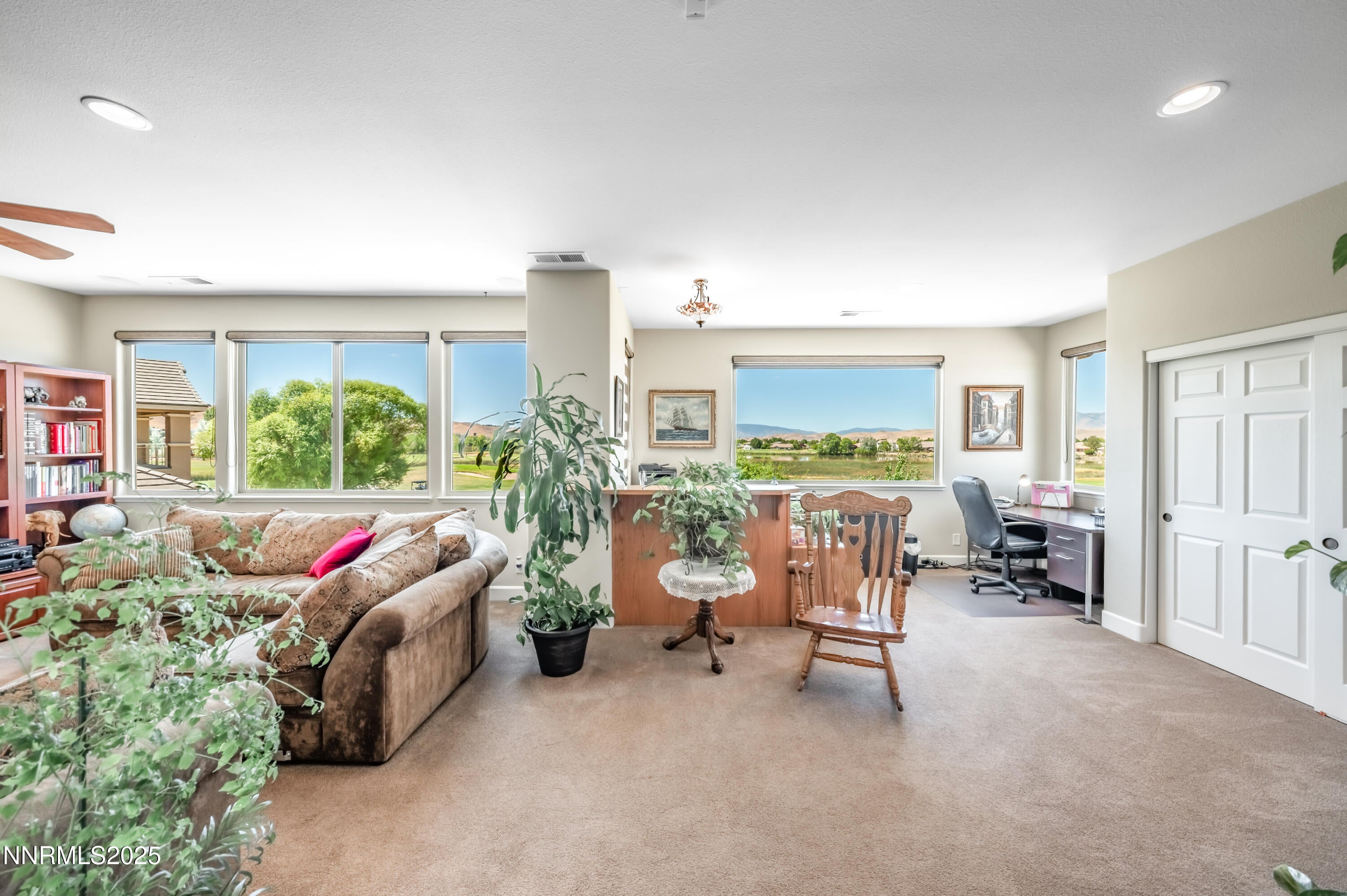 Sparks, Nevada, 89436, United States, 4 Bedrooms Bedrooms, ,4 BathroomsBathrooms,Residential,Contingent,2012893