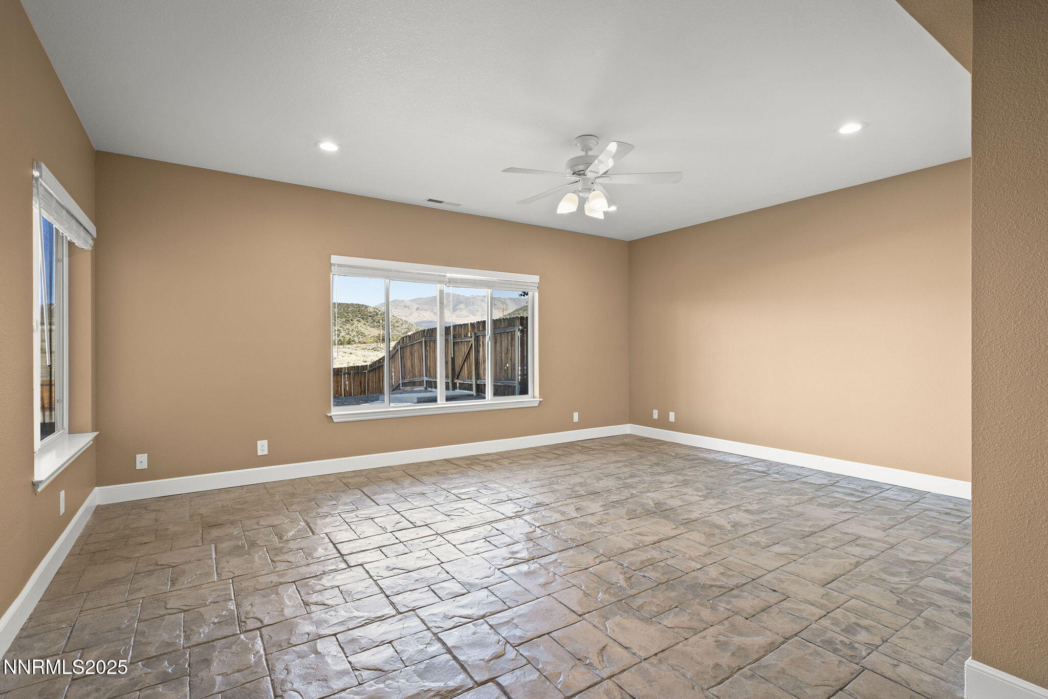 Gardnerville, Nevada, 89410, United States, 5 Bedrooms Bedrooms, ,3 BathroomsBathrooms,Residential,Active,1969778