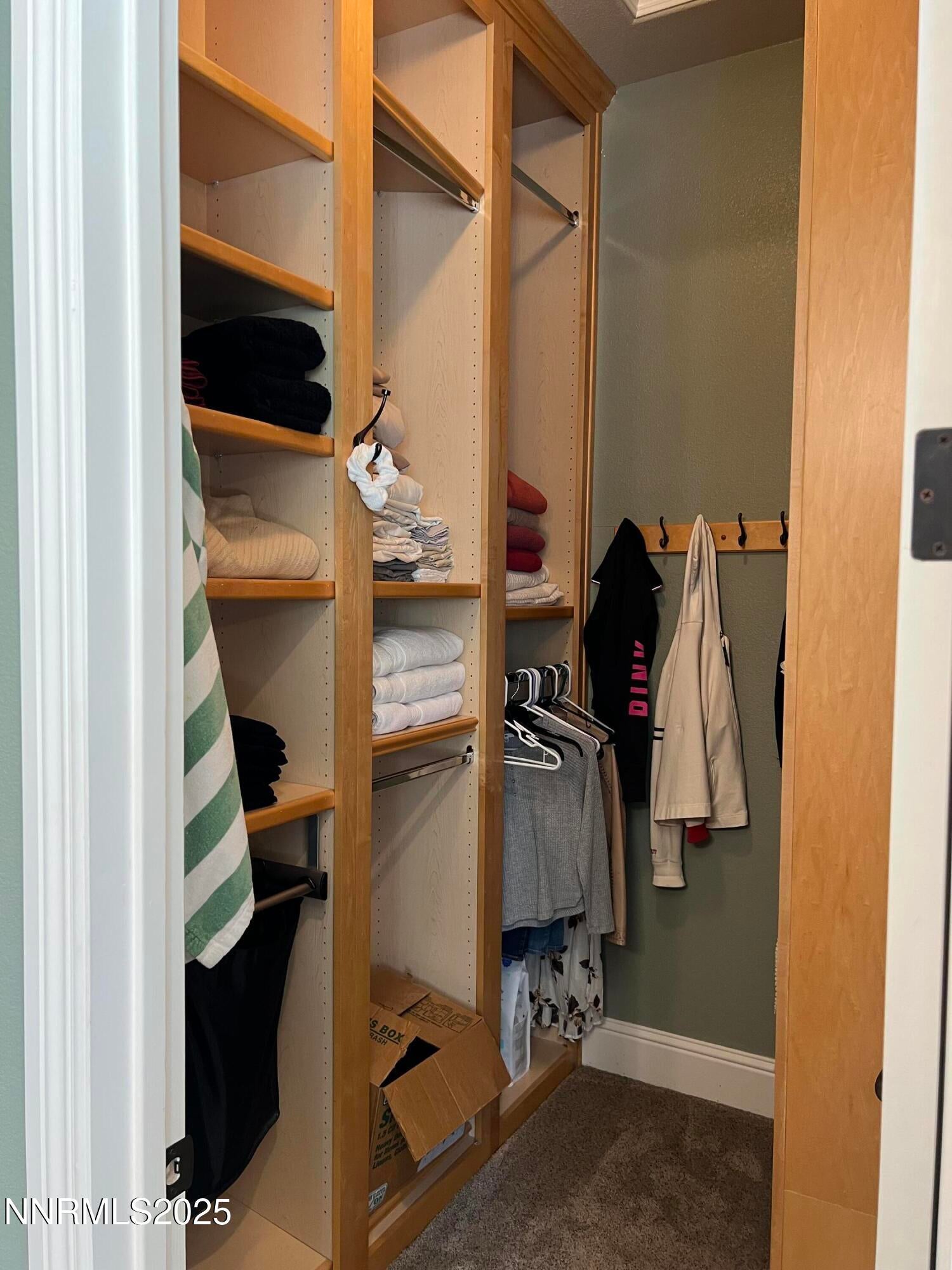 Reno, Nevada, 89519, United States, 4 Bedrooms Bedrooms, ,3 BathroomsBathrooms,Residential,Active,1952482