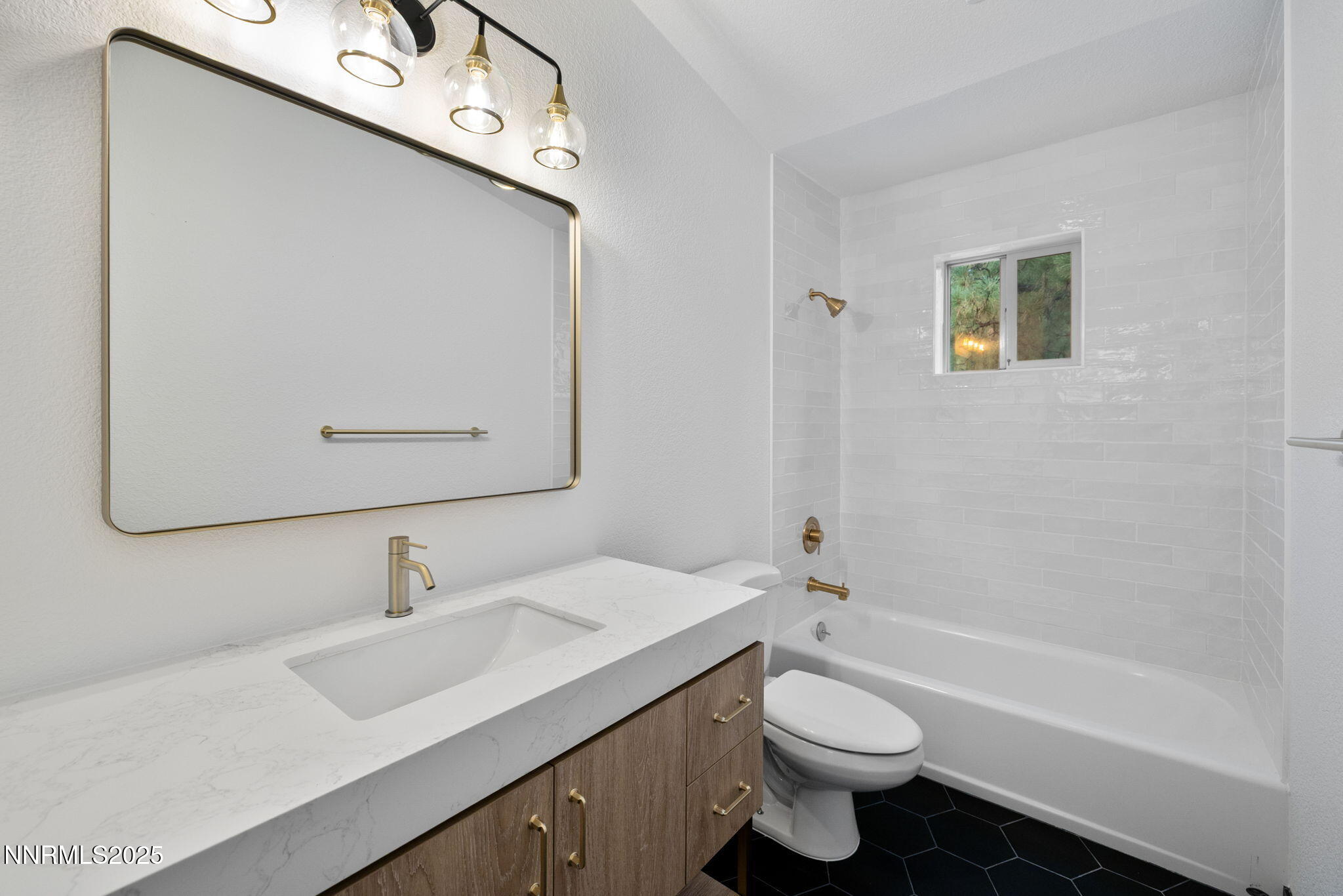 Reno, Nevada, 89511, United States, 5 Bedrooms Bedrooms, ,4 BathroomsBathrooms,Residential,Active,1952602