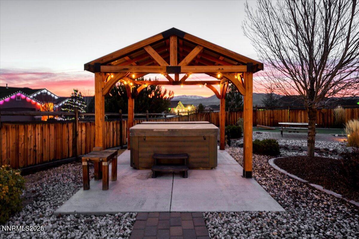 Sparks, Nevada, 89441, United States, 5 Bedrooms Bedrooms, ,4 BathroomsBathrooms,Residential,Active,2001361