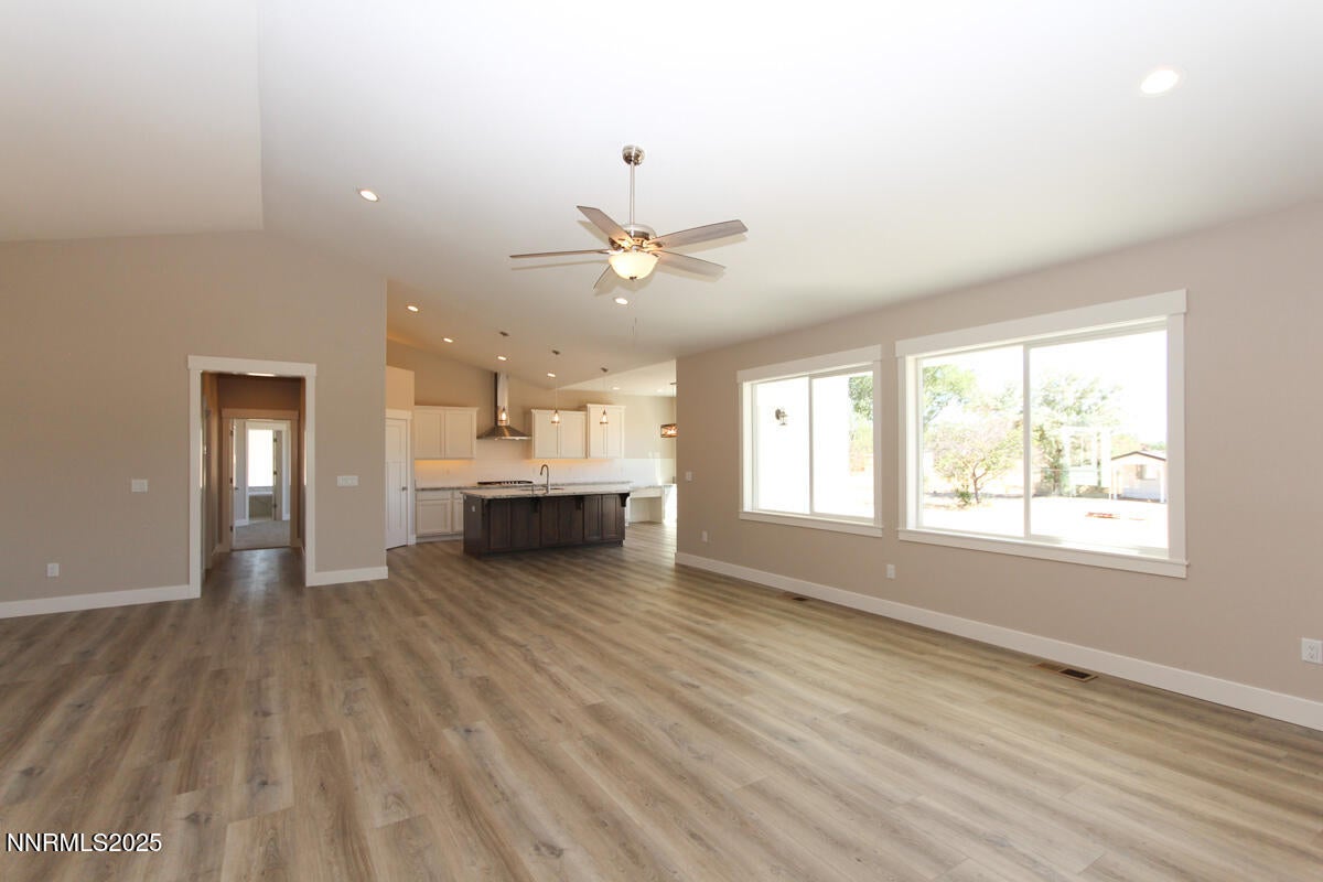 Minden, Nevada, 89423, United States, 4 Bedrooms Bedrooms, ,3 BathroomsBathrooms,Residential,Active,1899929