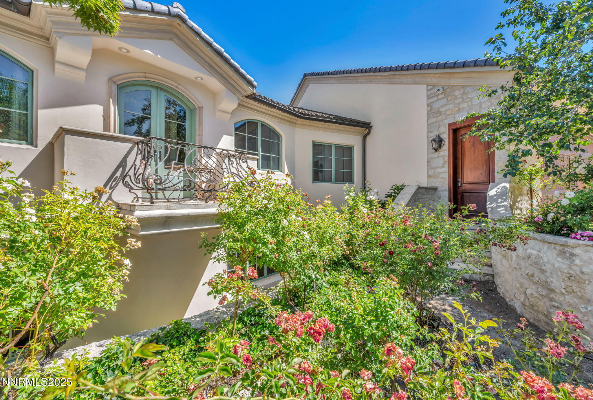 Reno, Nevada, 89511, United States, 4 Bedrooms Bedrooms, ,6 BathroomsBathrooms,Residential,Active,1892618