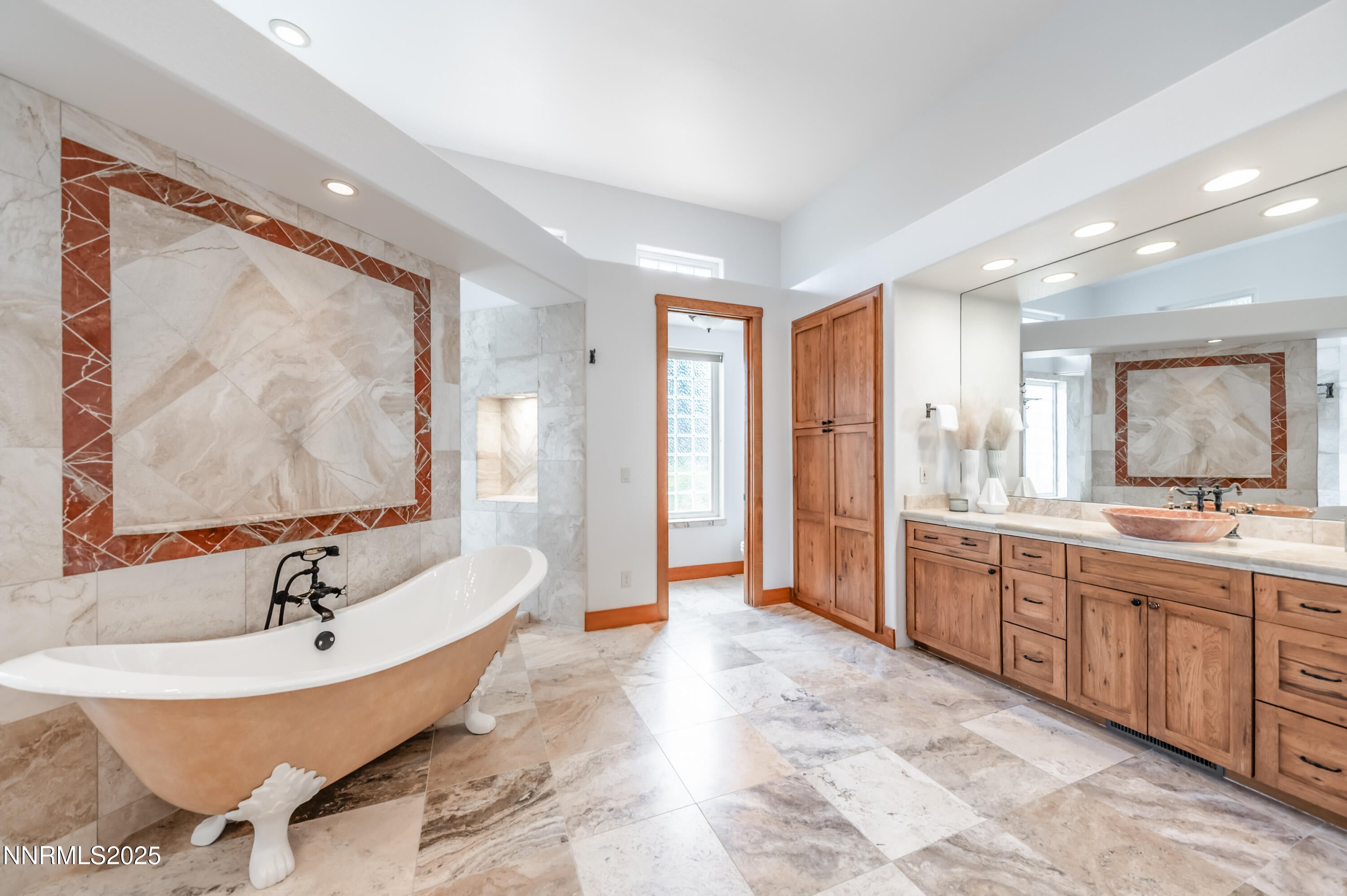 Reno, Nevada, 89511, United States, 4 Bedrooms Bedrooms, ,5 BathroomsBathrooms,Residential,Active,1909076