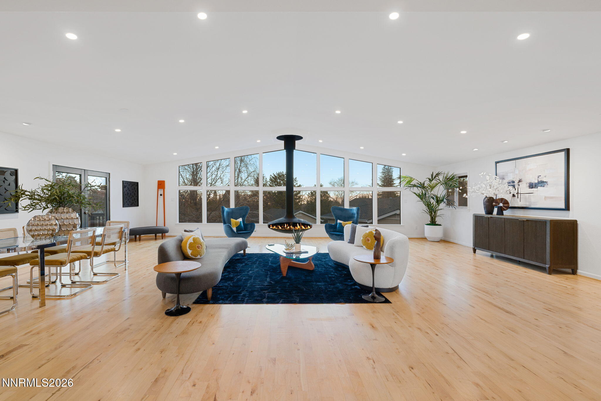 Reno, Nevada, 89519, United States, 4 Bedrooms Bedrooms, ,4 BathroomsBathrooms,Residential,Active,1952499