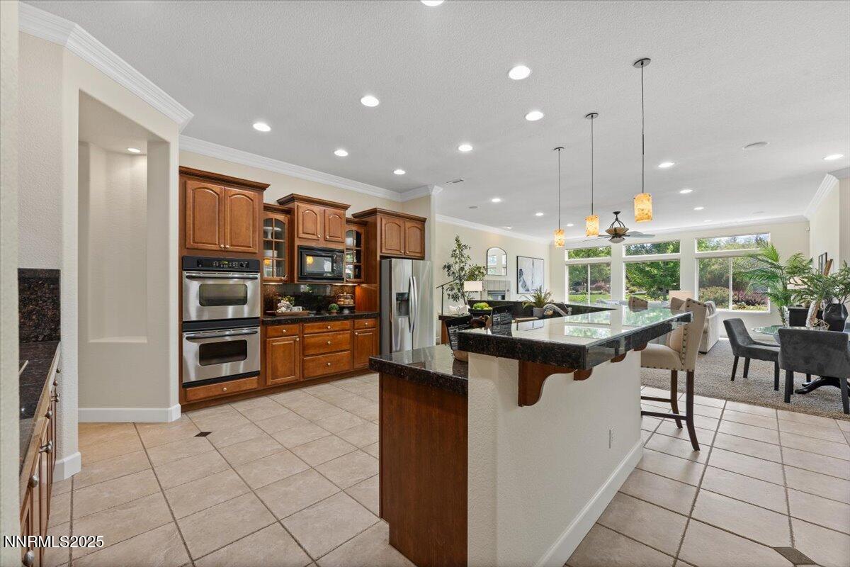 Sparks, Nevada, 89441, United States, 5 Bedrooms Bedrooms, ,4 BathroomsBathrooms,Residential,Active,1904747