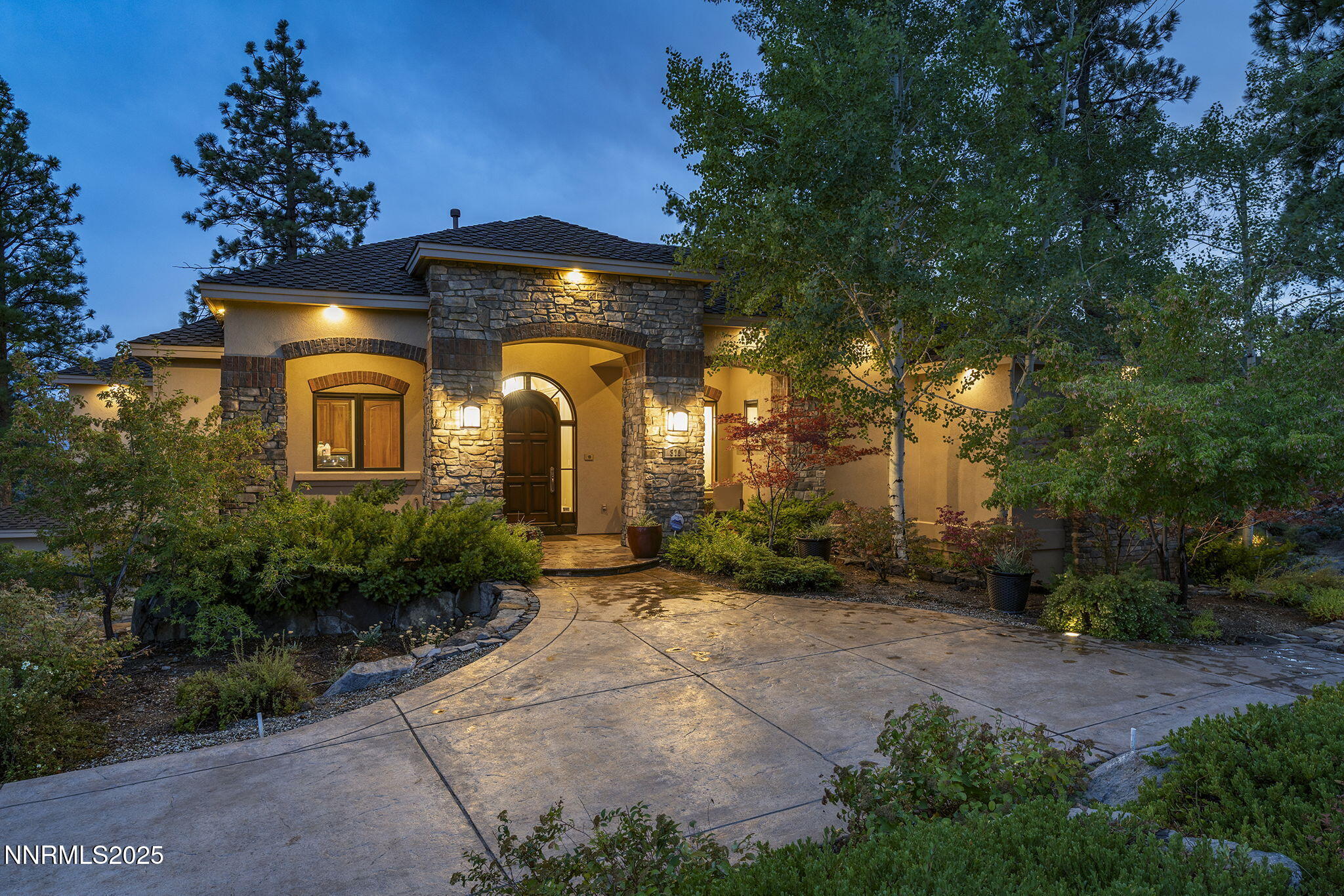 Reno, Nevada, 89511, United States, 4 Bedrooms Bedrooms, ,5 BathroomsBathrooms,Residential,Active,1929458