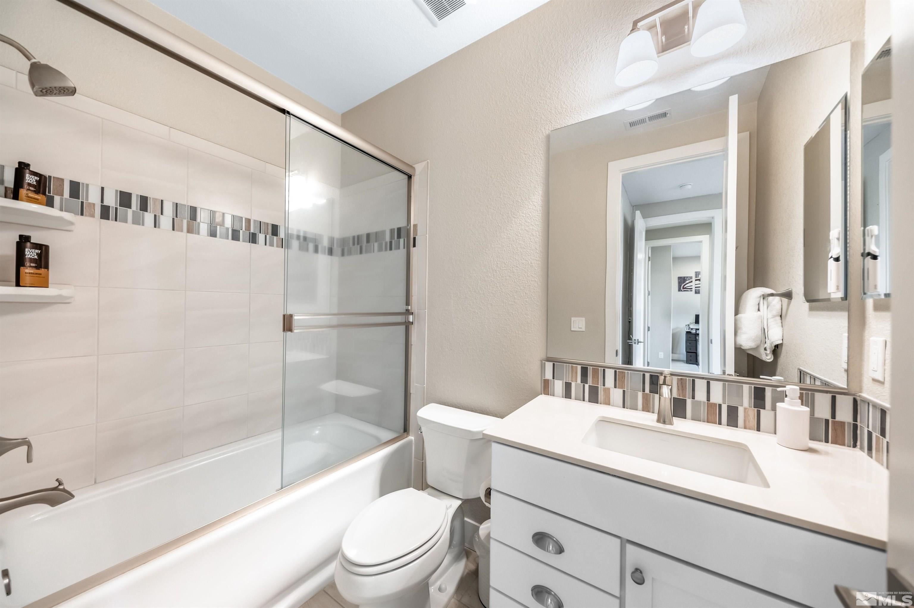 Reno, Nevada, 89511, United States, 5 Bedrooms Bedrooms, ,6 BathroomsBathrooms,Residential,Active,1781522