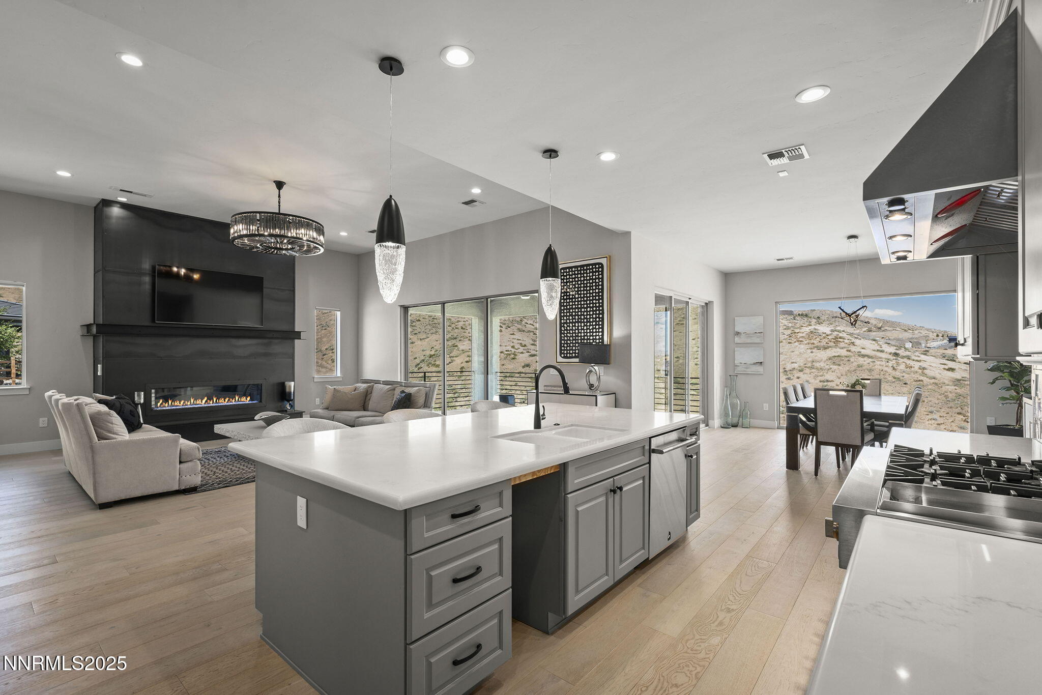 Reno, Nevada, 89523, United States, 4 Bedrooms Bedrooms, ,6 BathroomsBathrooms,Residential,Active,1922303
