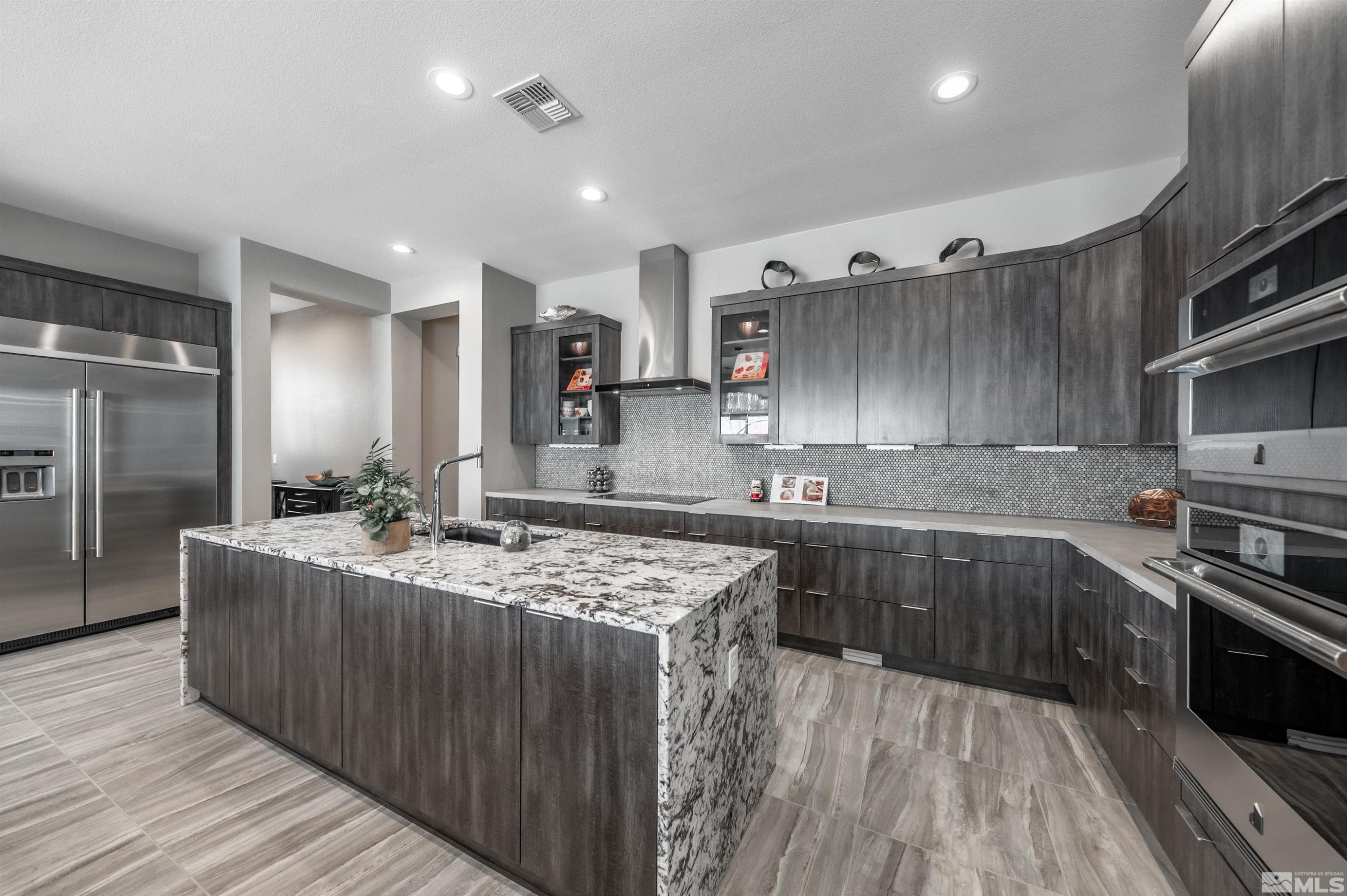 Reno, Nevada, 89521, United States, 4 Bedrooms Bedrooms, ,5 BathroomsBathrooms,Residential,Active,2007132