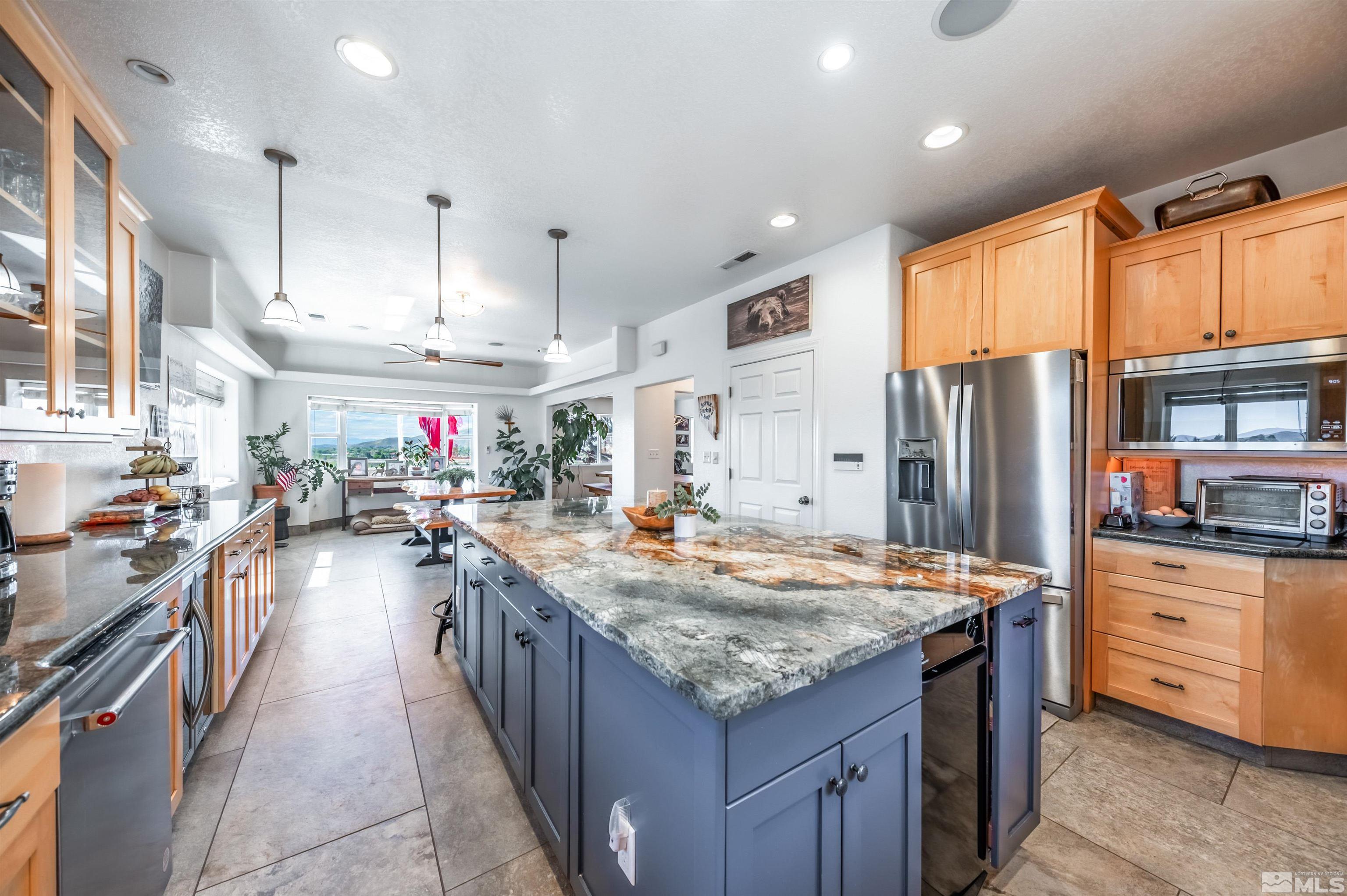 Carson City, Nevada, 89706, United States, 5 Bedrooms Bedrooms, ,5 BathroomsBathrooms,Residential,Active,1810442