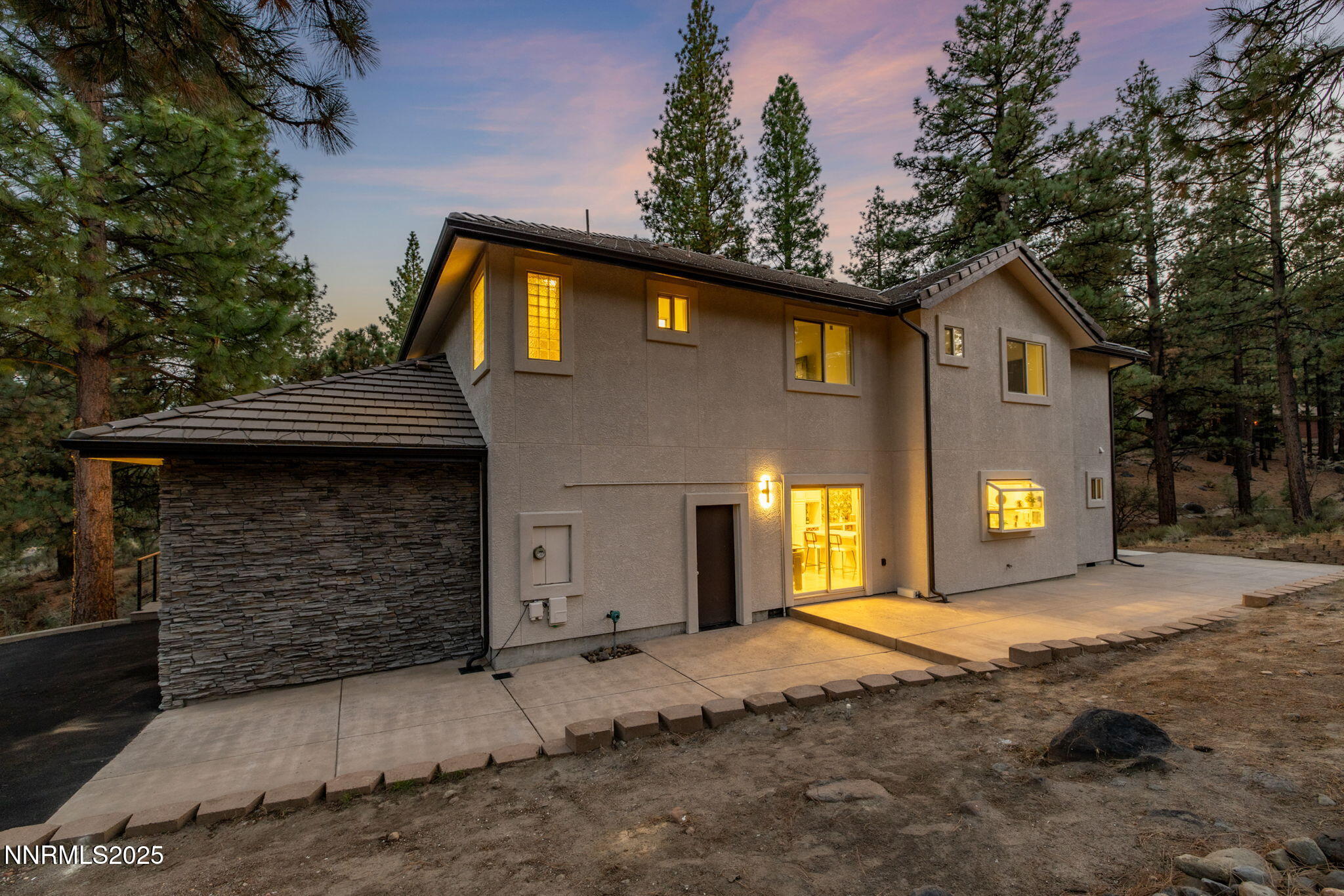 Reno, Nevada, 89511, United States, 5 Bedrooms Bedrooms, ,4 BathroomsBathrooms,Residential,Active,1952602