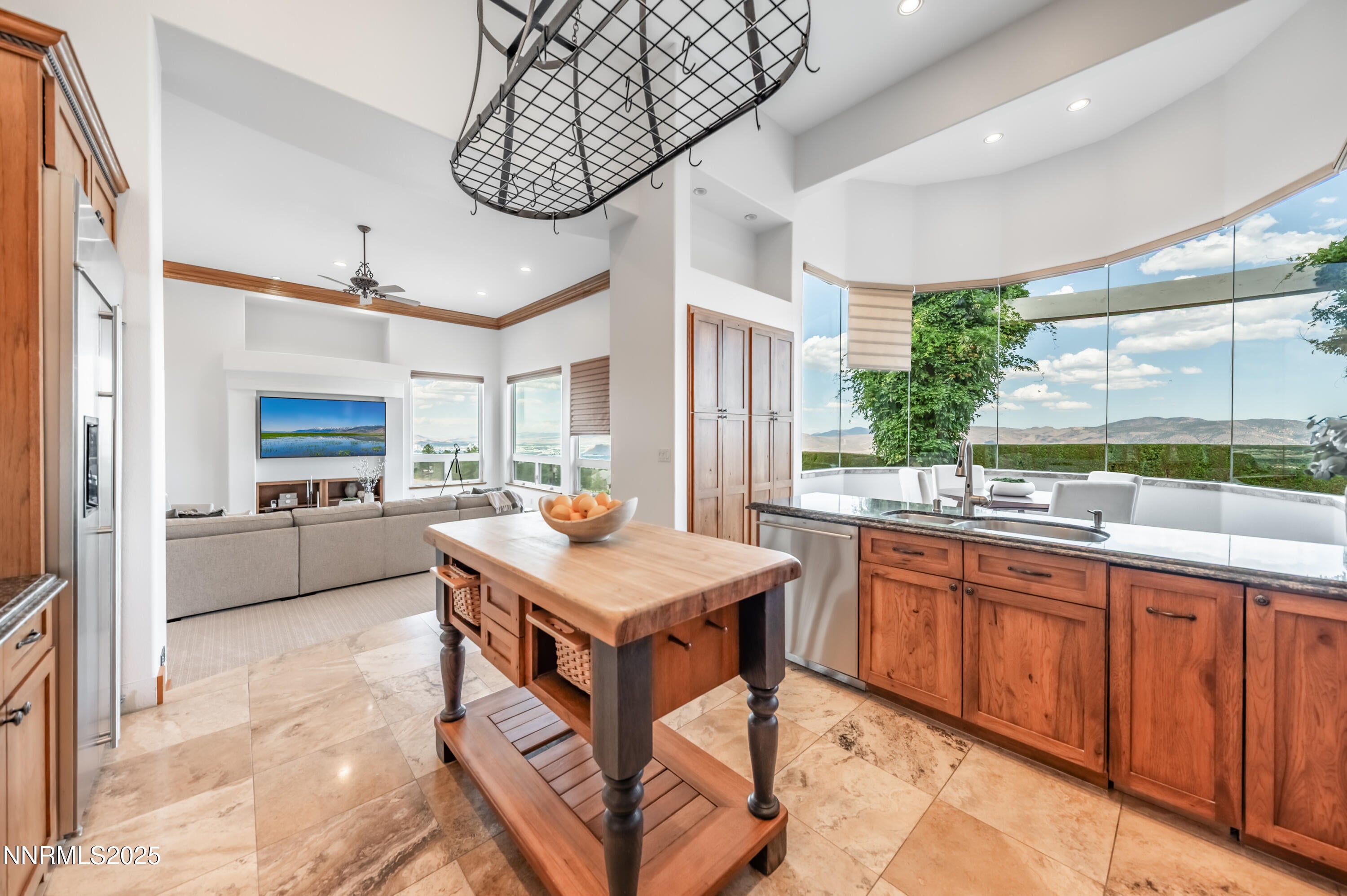 Reno, Nevada, 89511, United States, 4 Bedrooms Bedrooms, ,5 BathroomsBathrooms,Residential,Active,1909076