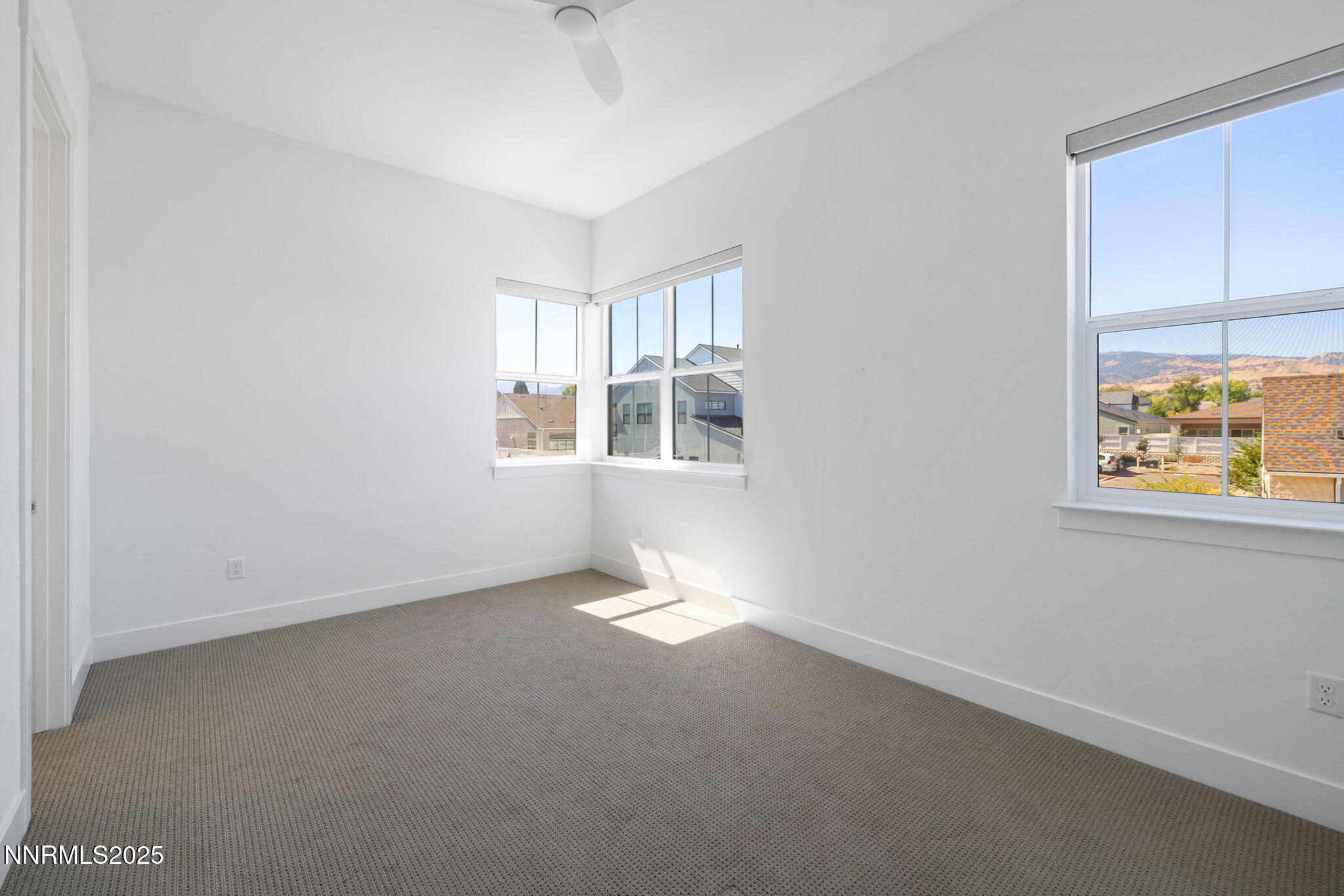 Reno, Nevada, 89511, United States, 5 Bedrooms Bedrooms, ,6 BathroomsBathrooms,Residential,Active,1952287