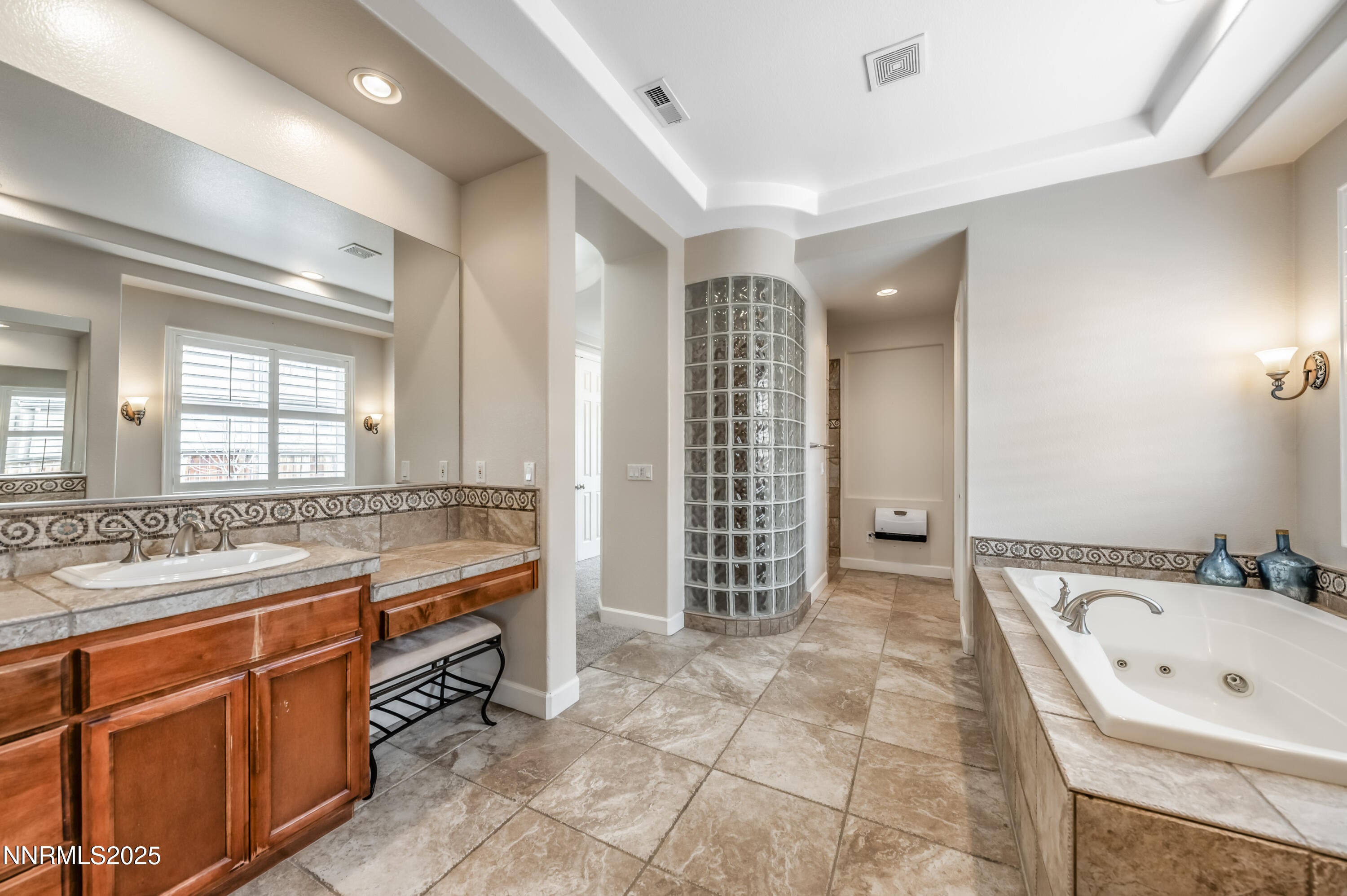 Reno, Nevada, 89523, United States, 5 Bedrooms Bedrooms, ,5 BathroomsBathrooms,Residential,Active,2006876