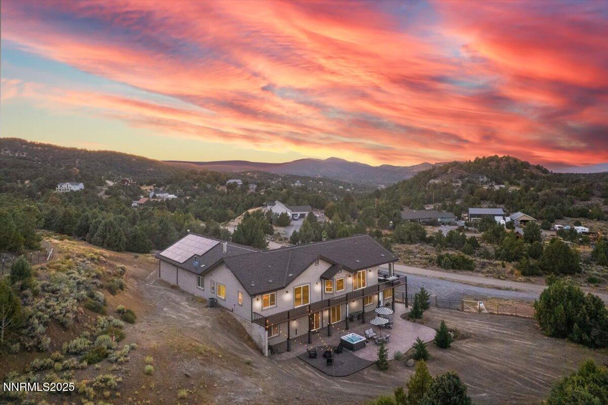 Reno, Nevada, 89521, United States, 5 Bedrooms Bedrooms, ,5 BathroomsBathrooms,Residential,Active,1894204