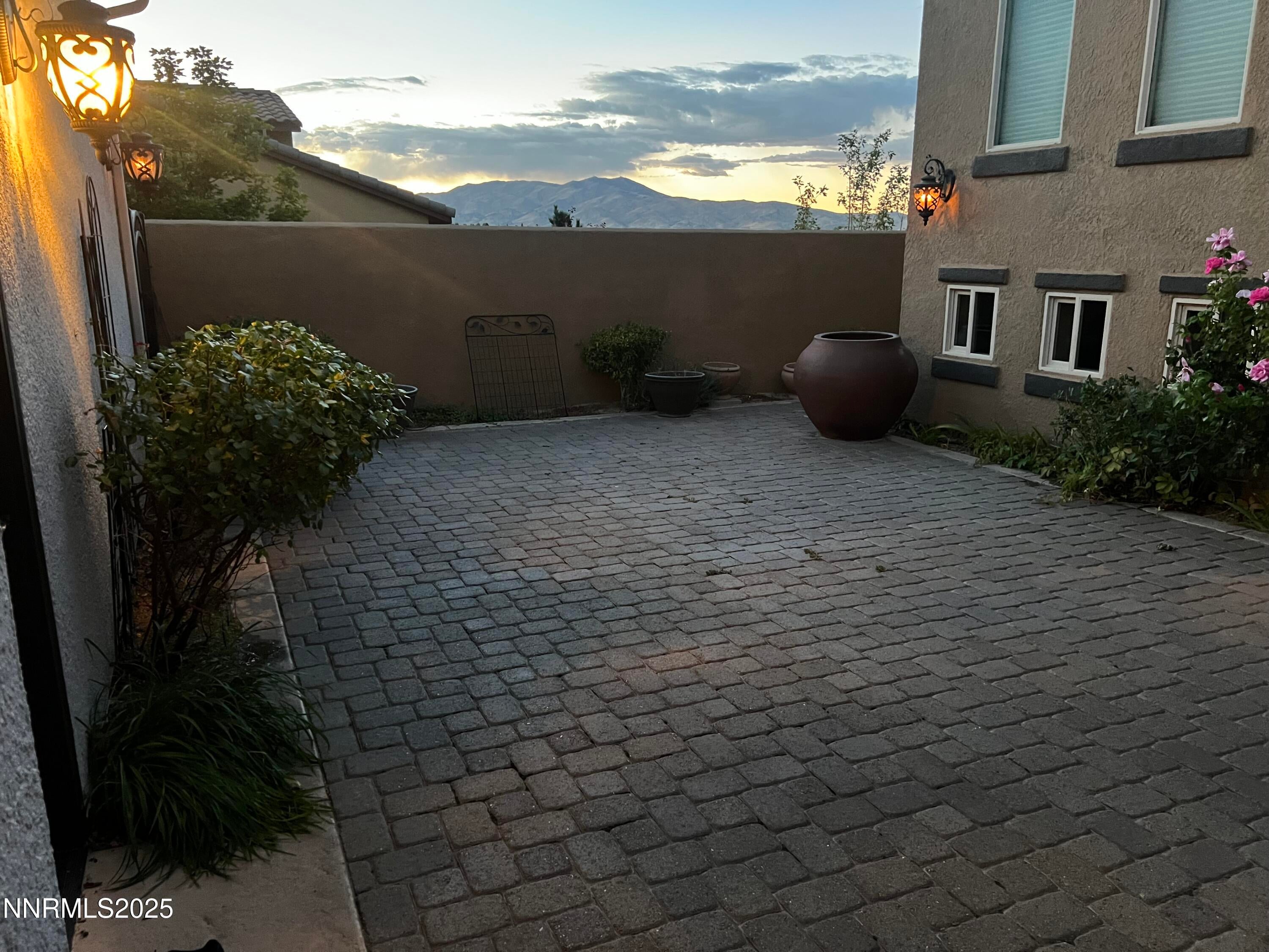 Reno, Nevada, 89519, United States, 4 Bedrooms Bedrooms, ,3 BathroomsBathrooms,Residential,Active,1952482