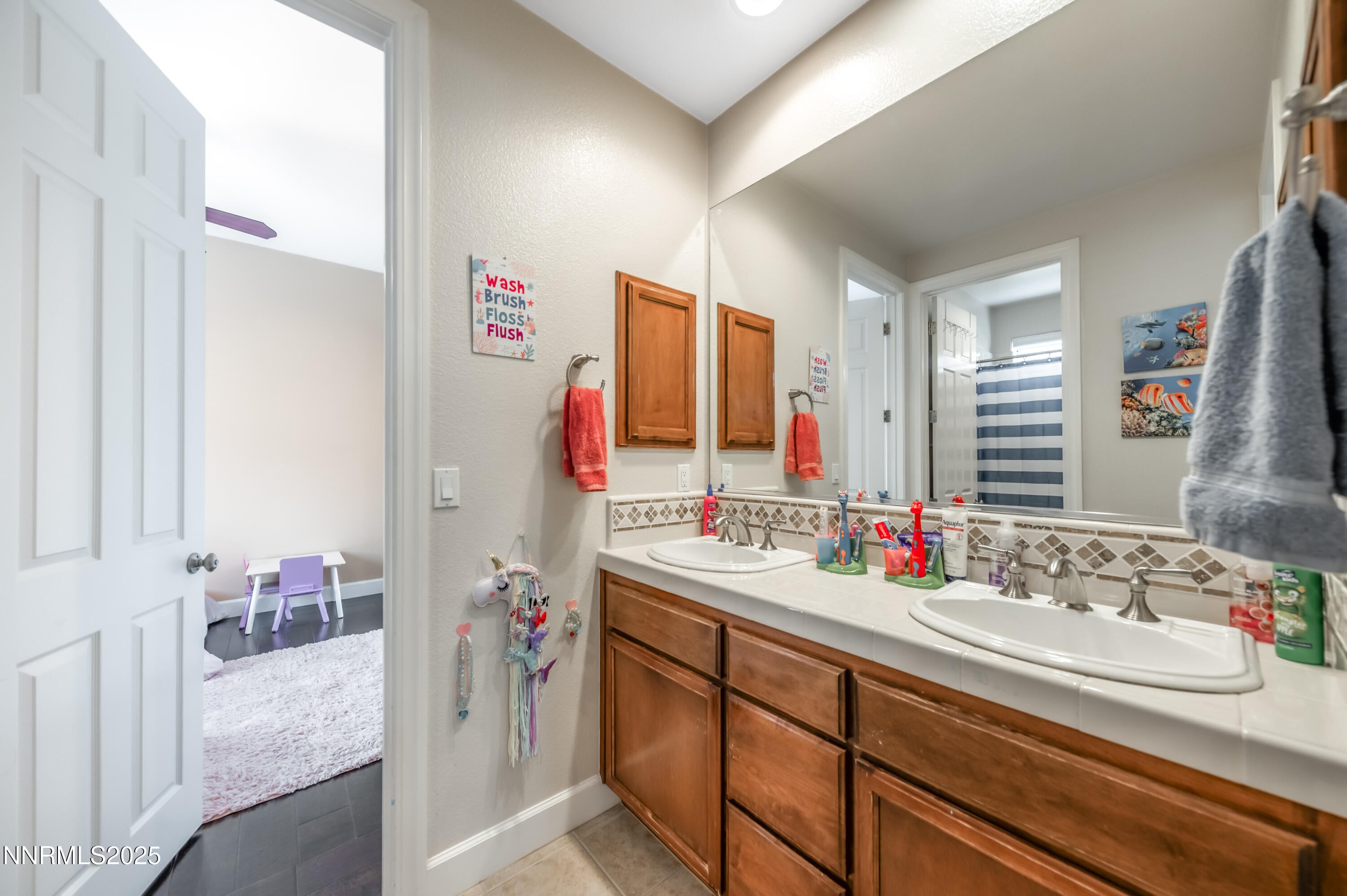 Reno, Nevada, 89523, United States, 5 Bedrooms Bedrooms, ,5 BathroomsBathrooms,Residential,Active,2006876