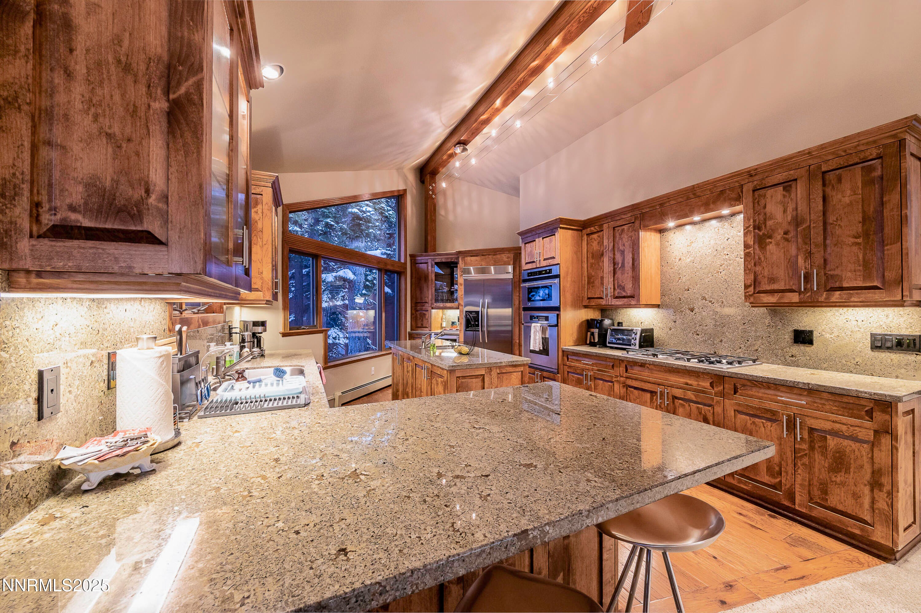 Stateline, Nevada, 89449, United States, 4 Bedrooms Bedrooms, ,5 BathroomsBathrooms,Residential,Active,1824502