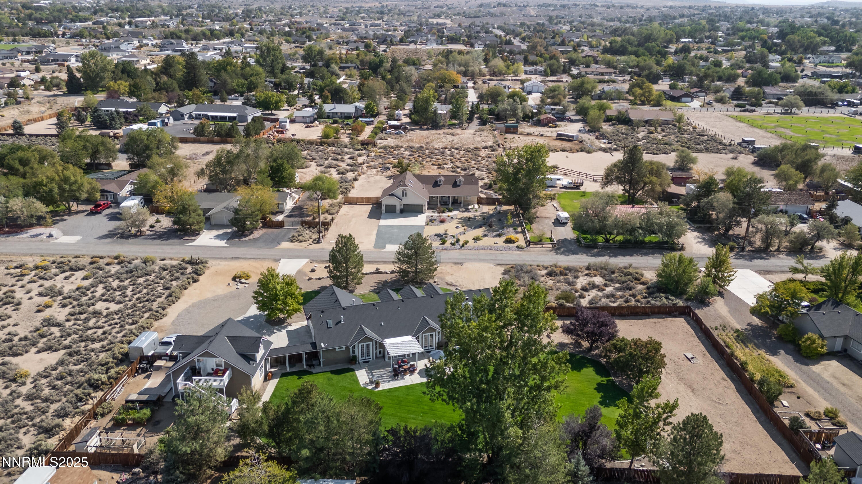 Minden, Nevada, 89423, United States, 4 Bedrooms Bedrooms, ,3 BathroomsBathrooms,Residential,Active,1987210