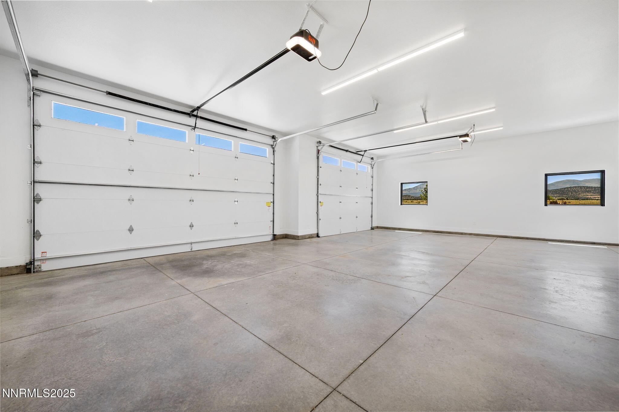 Gardnerville, Nevada, 89410, United States, 4 Bedrooms Bedrooms, ,4 BathroomsBathrooms,Residential,Active,1880001