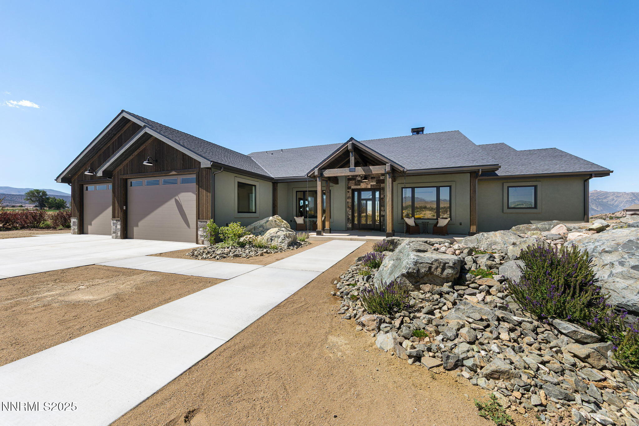 Gardnerville, Nevada, 89410, United States, 4 Bedrooms Bedrooms, ,4 BathroomsBathrooms,Residential,Active,1880001