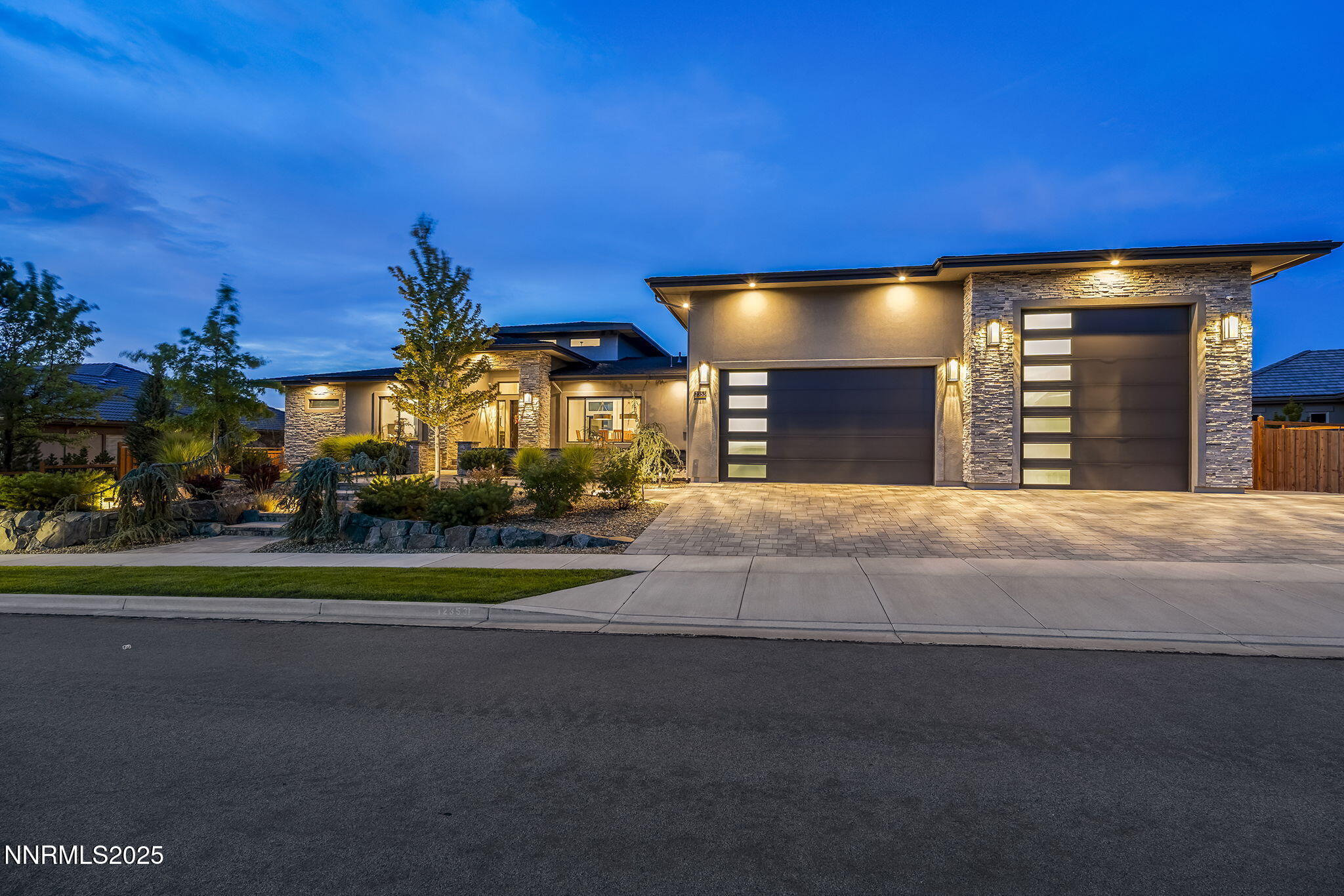 Sparks, Nevada, 89436, United States, 5 Bedrooms Bedrooms, ,4 BathroomsBathrooms,Residential,Active,1942357