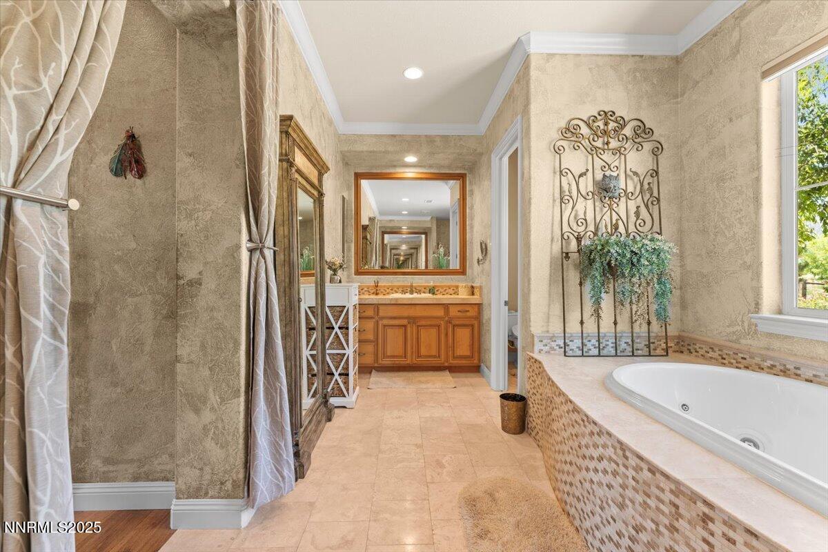 Genoa, Nevada, 89411, United States, 3 Bedrooms Bedrooms, ,3 BathroomsBathrooms,Residential,Active,1893207