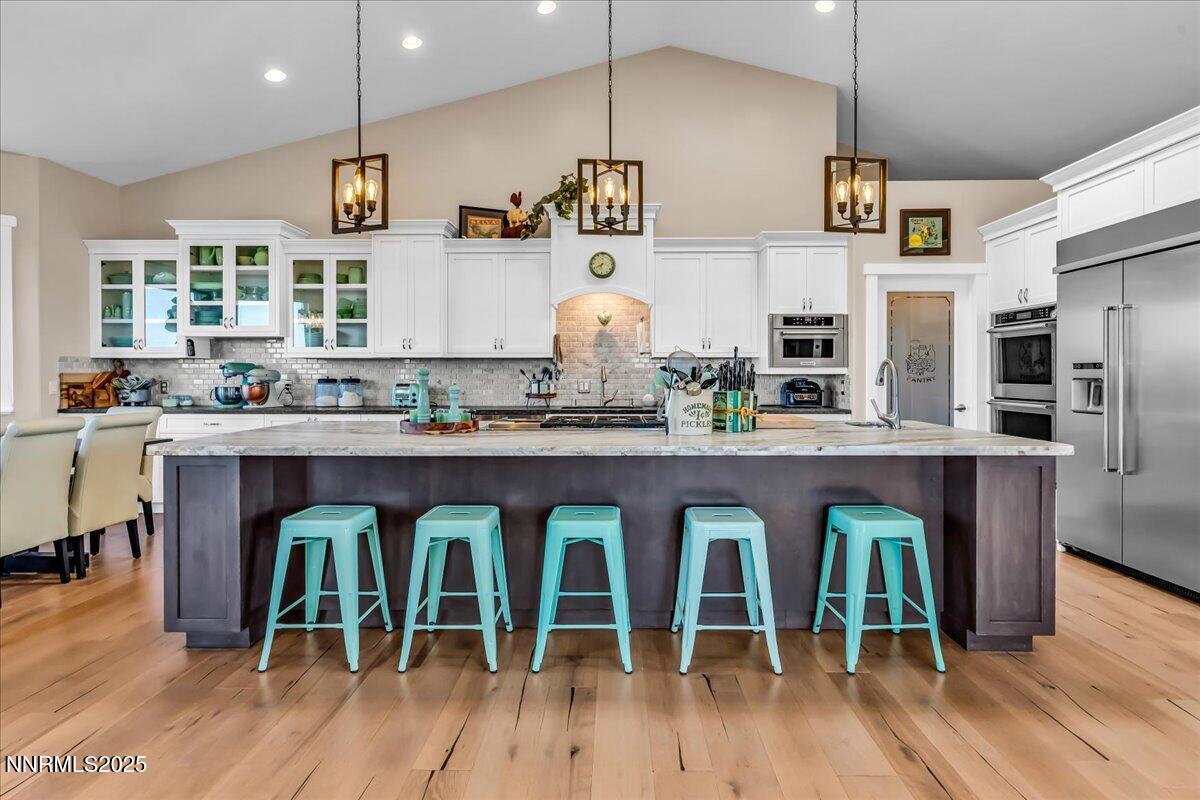 Reno, Nevada, 89521, United States, 5 Bedrooms Bedrooms, ,5 BathroomsBathrooms,Residential,Active,1894204