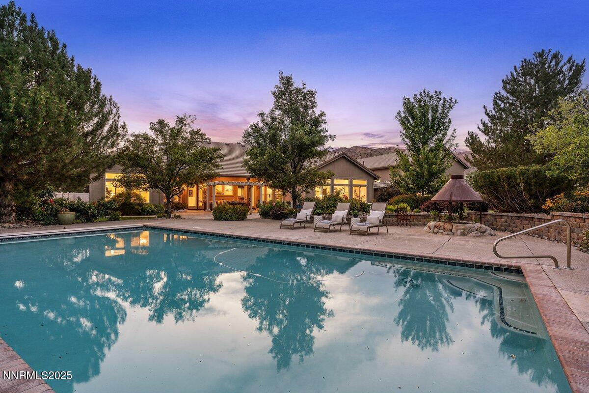 Sparks, Nevada, 89441, United States, 5 Bedrooms Bedrooms, ,4 BathroomsBathrooms,Residential,Active,1904747