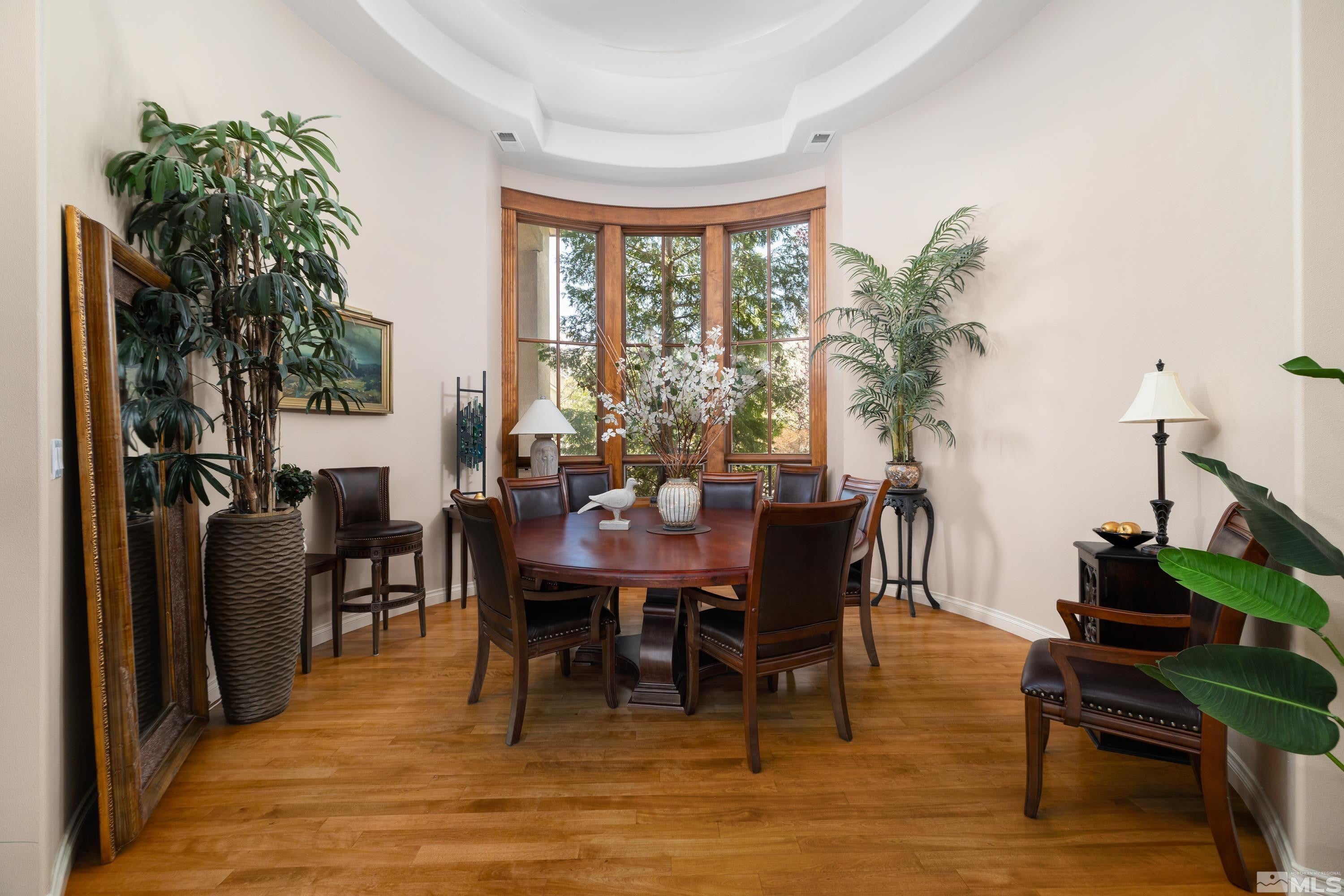 Reno, Nevada, 89523, United States, 6 Bedrooms Bedrooms, ,7 BathroomsBathrooms,Residential,Active,1908130