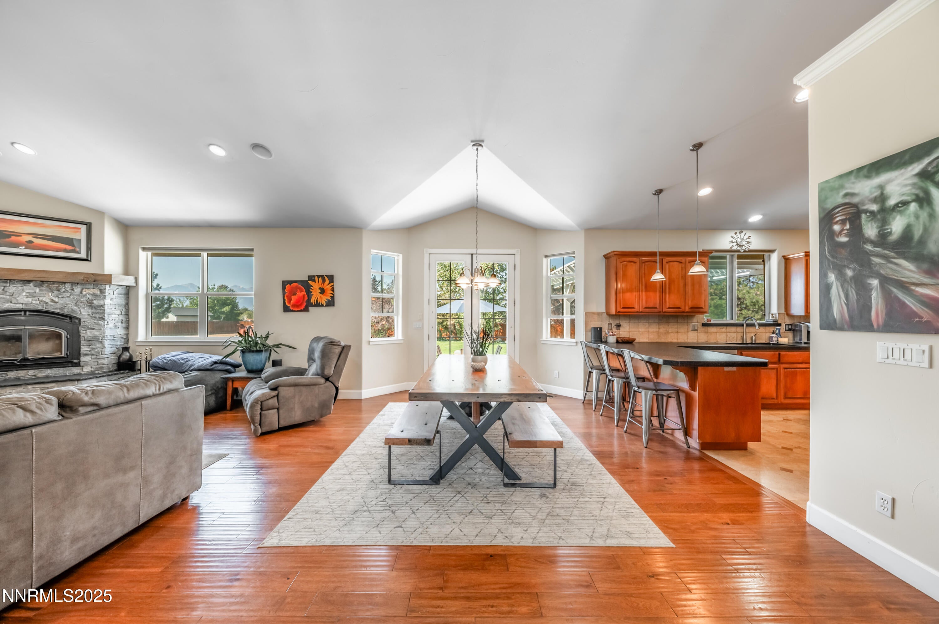 Minden, Nevada, 89423, United States, 4 Bedrooms Bedrooms, ,3 BathroomsBathrooms,Residential,Active,1987210