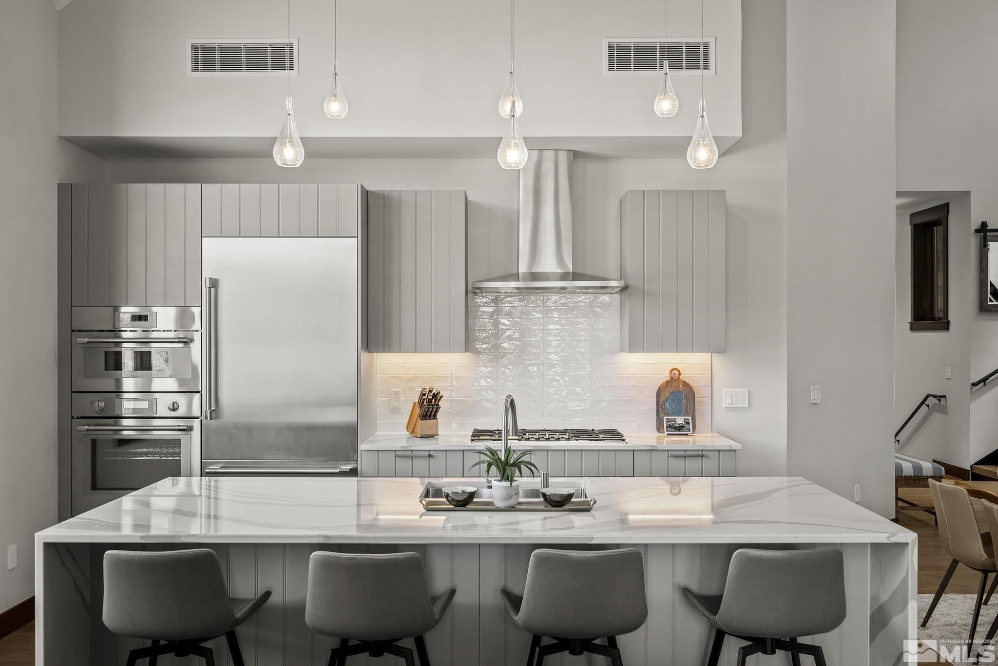 Stateline, Nevada, 89449, United States, 4 Bedrooms Bedrooms, ,4 BathroomsBathrooms,Residential,Active,1992284