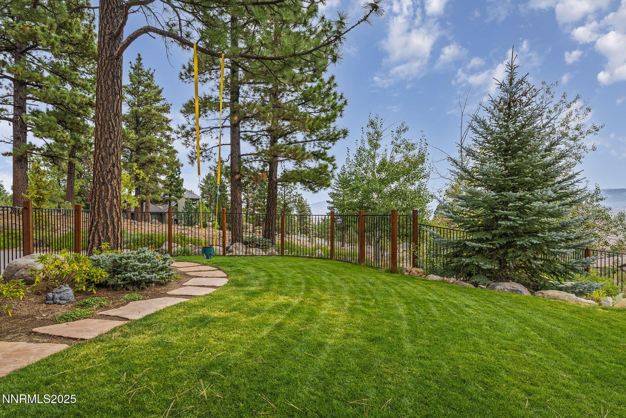 Reno, Nevada, 89511, United States, 4 Bedrooms Bedrooms, ,5 BathroomsBathrooms,Residential,Active,1929458