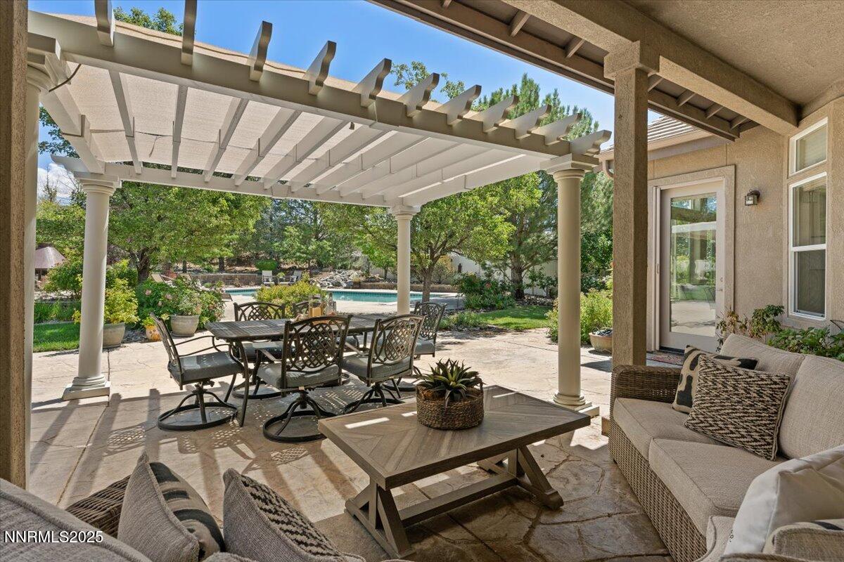 Sparks, Nevada, 89441, United States, 5 Bedrooms Bedrooms, ,4 BathroomsBathrooms,Residential,Active,1904747