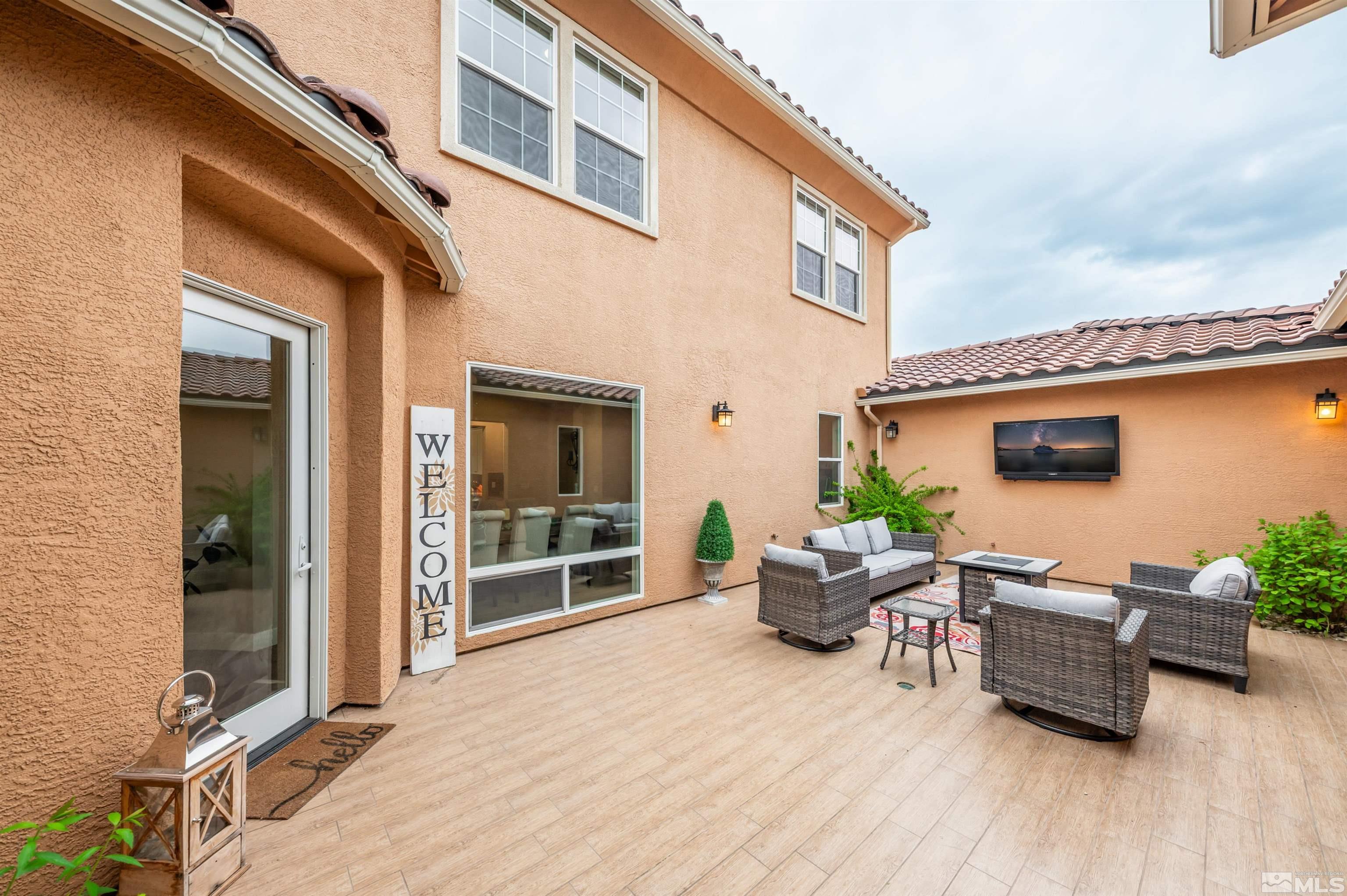 Reno, Nevada, 89511, United States, 5 Bedrooms Bedrooms, ,6 BathroomsBathrooms,Residential,Active,1781522