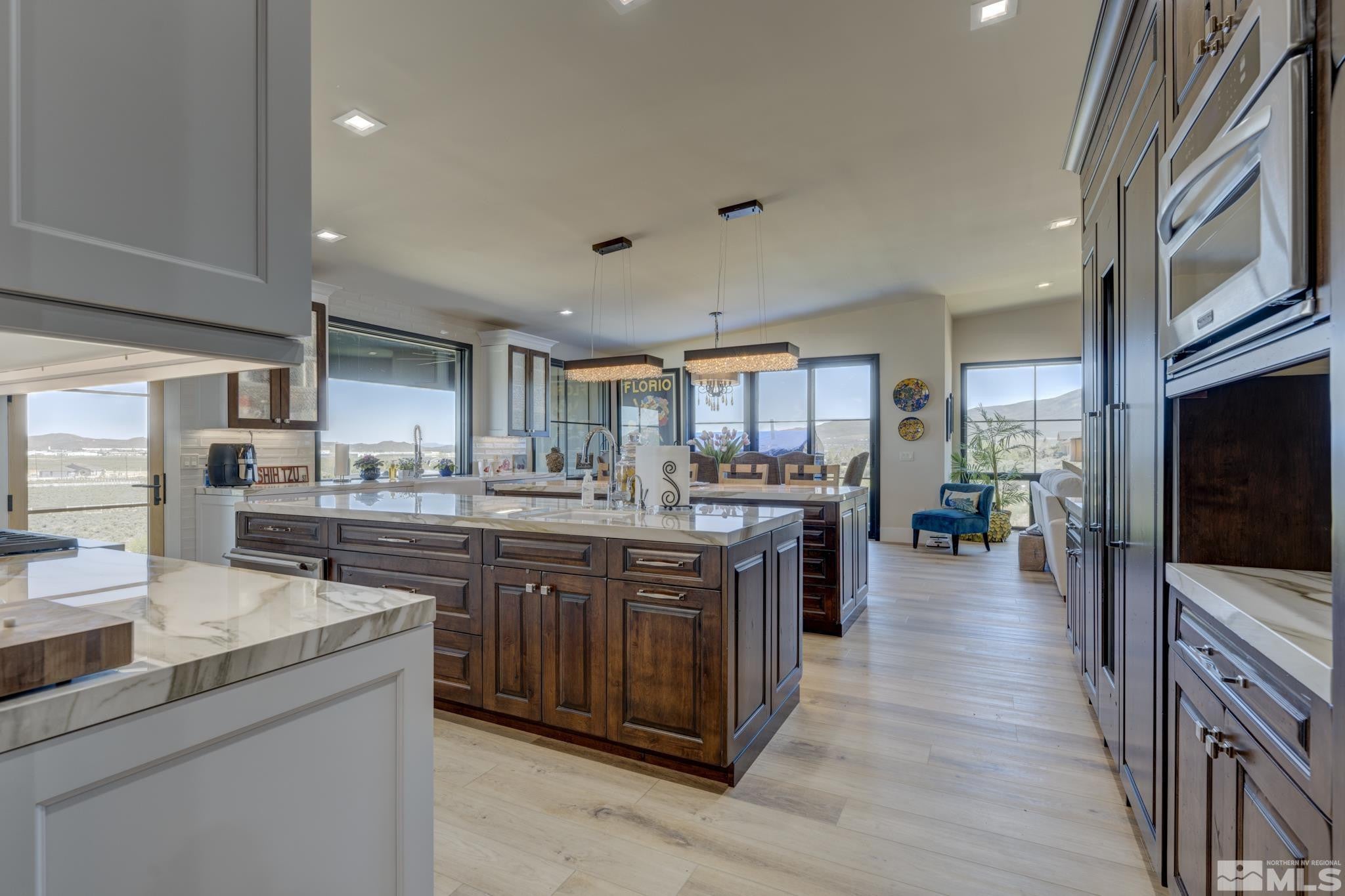 Reno, Nevada, 89508, United States, ,4 BathroomsBathrooms,Residential,Active,1701988