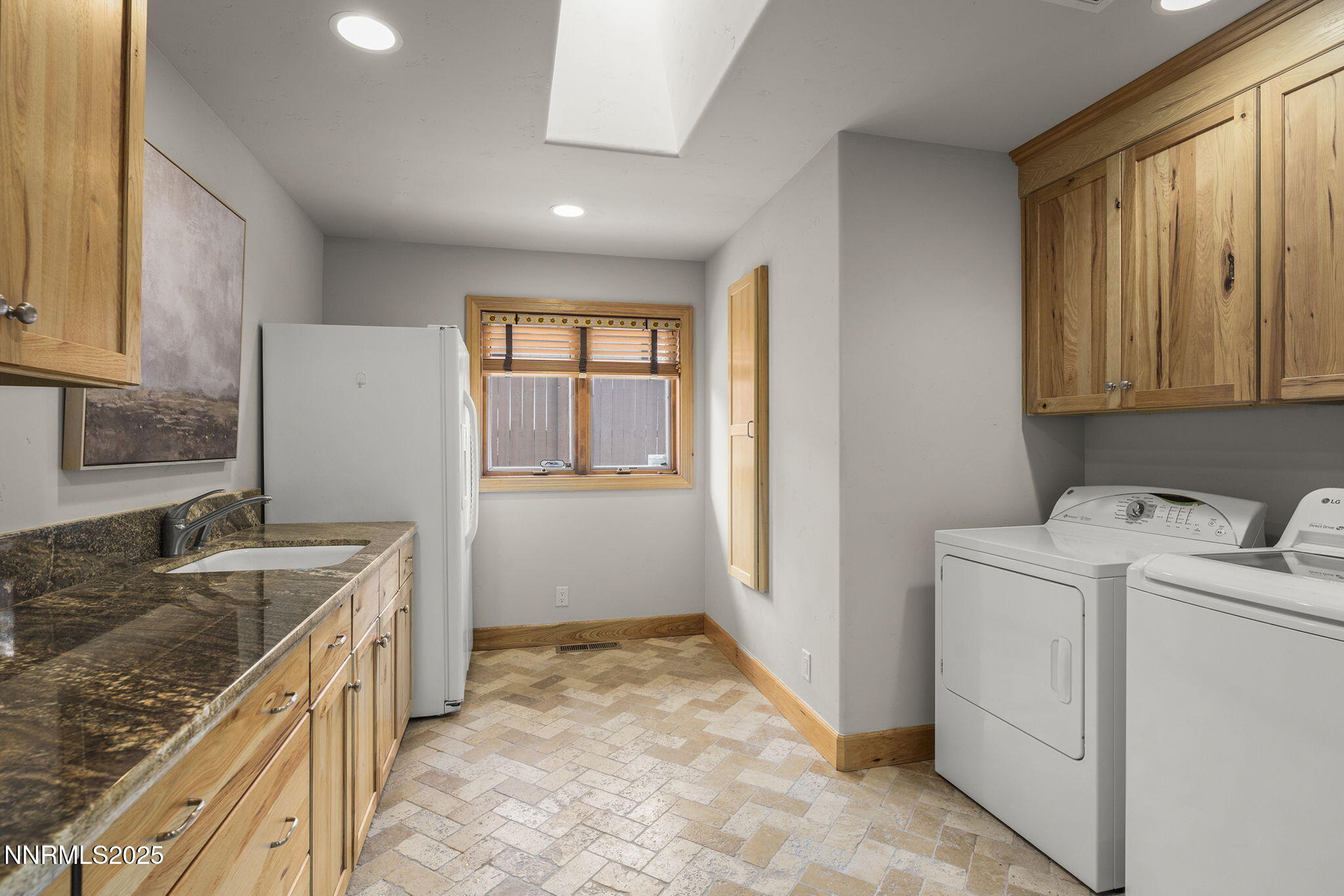 Reno, Nevada, 89509, United States, ,5 BathroomsBathrooms,Residential,Active,1899918