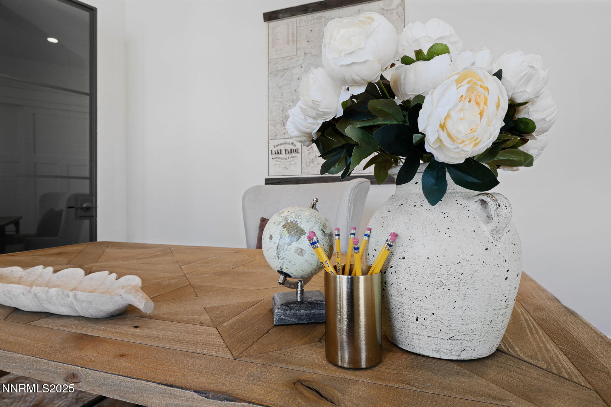 Gardnerville, Nevada, 89410, United States, 4 Bedrooms Bedrooms, ,4 BathroomsBathrooms,Residential,Active,1880001