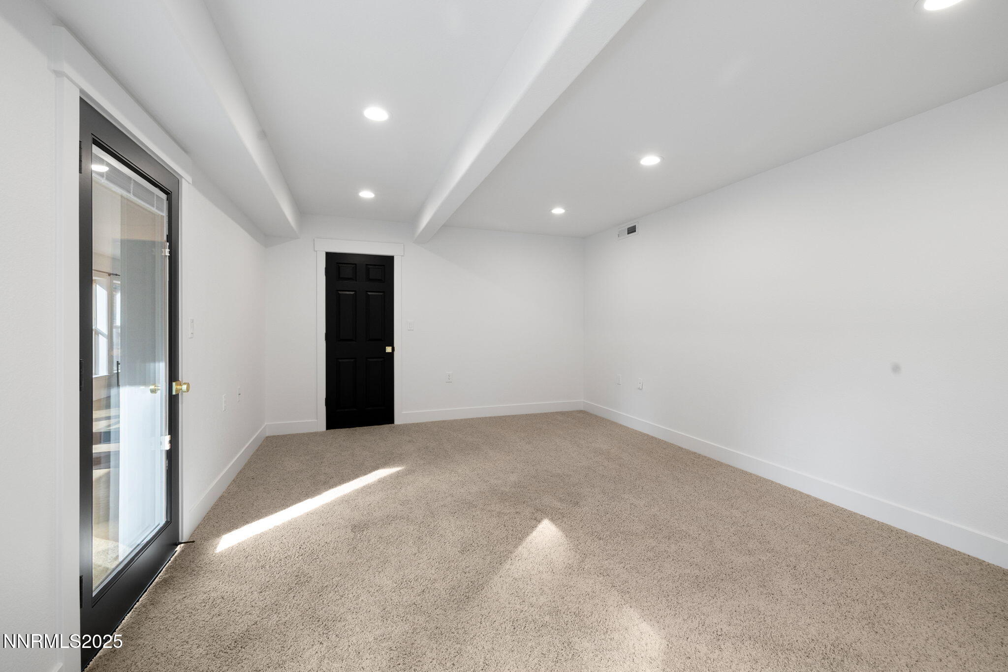 Reno, Nevada, 89511, United States, 5 Bedrooms Bedrooms, ,4 BathroomsBathrooms,Residential,Active,1952602