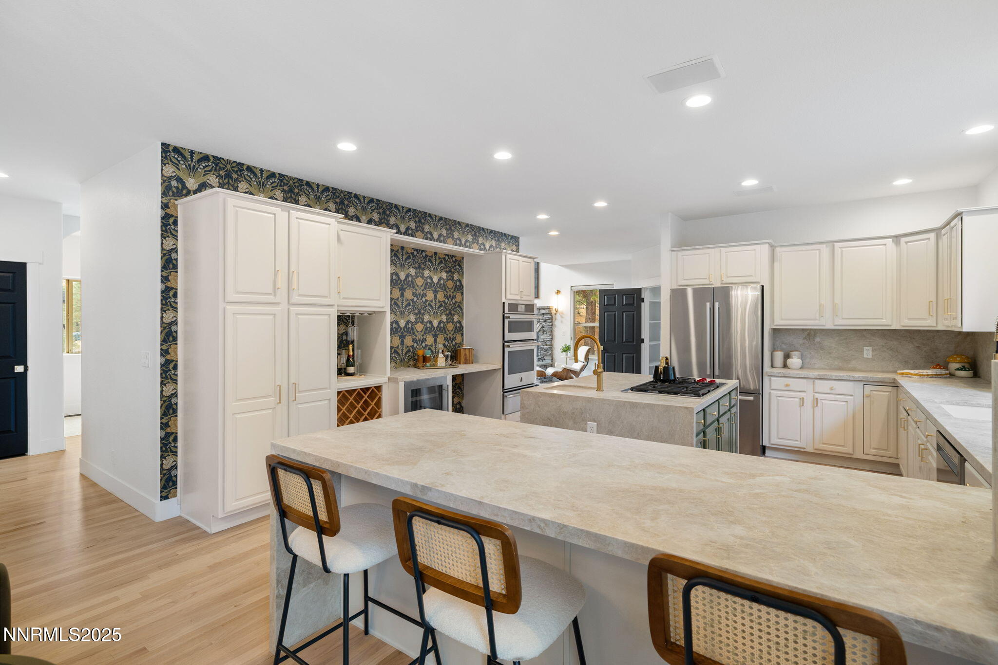 Reno, Nevada, 89511, United States, 5 Bedrooms Bedrooms, ,4 BathroomsBathrooms,Residential,Active,1952602