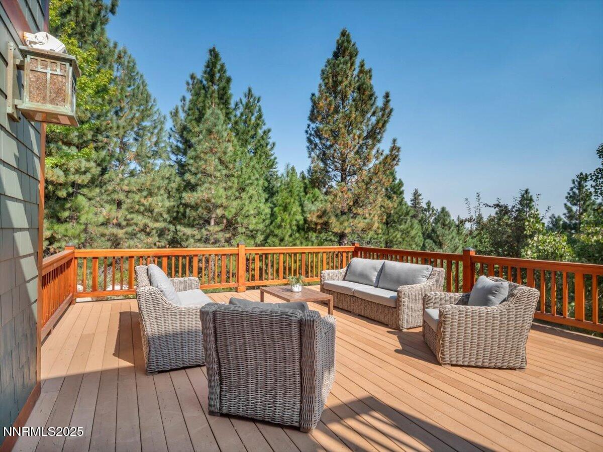 Gardnerville, Nevada, 89460, United States, 5 Bedrooms Bedrooms, ,7 BathroomsBathrooms,Residential,Active,1941107